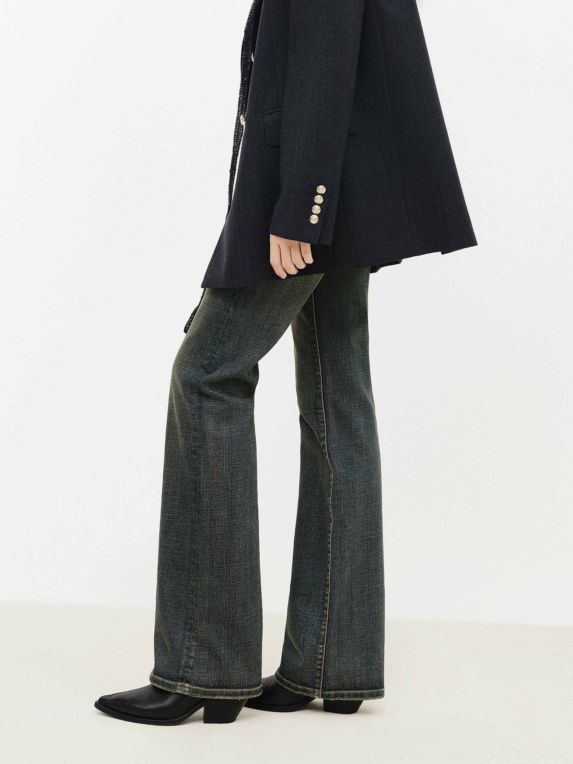 High Waist Flared Jeans - Image 3