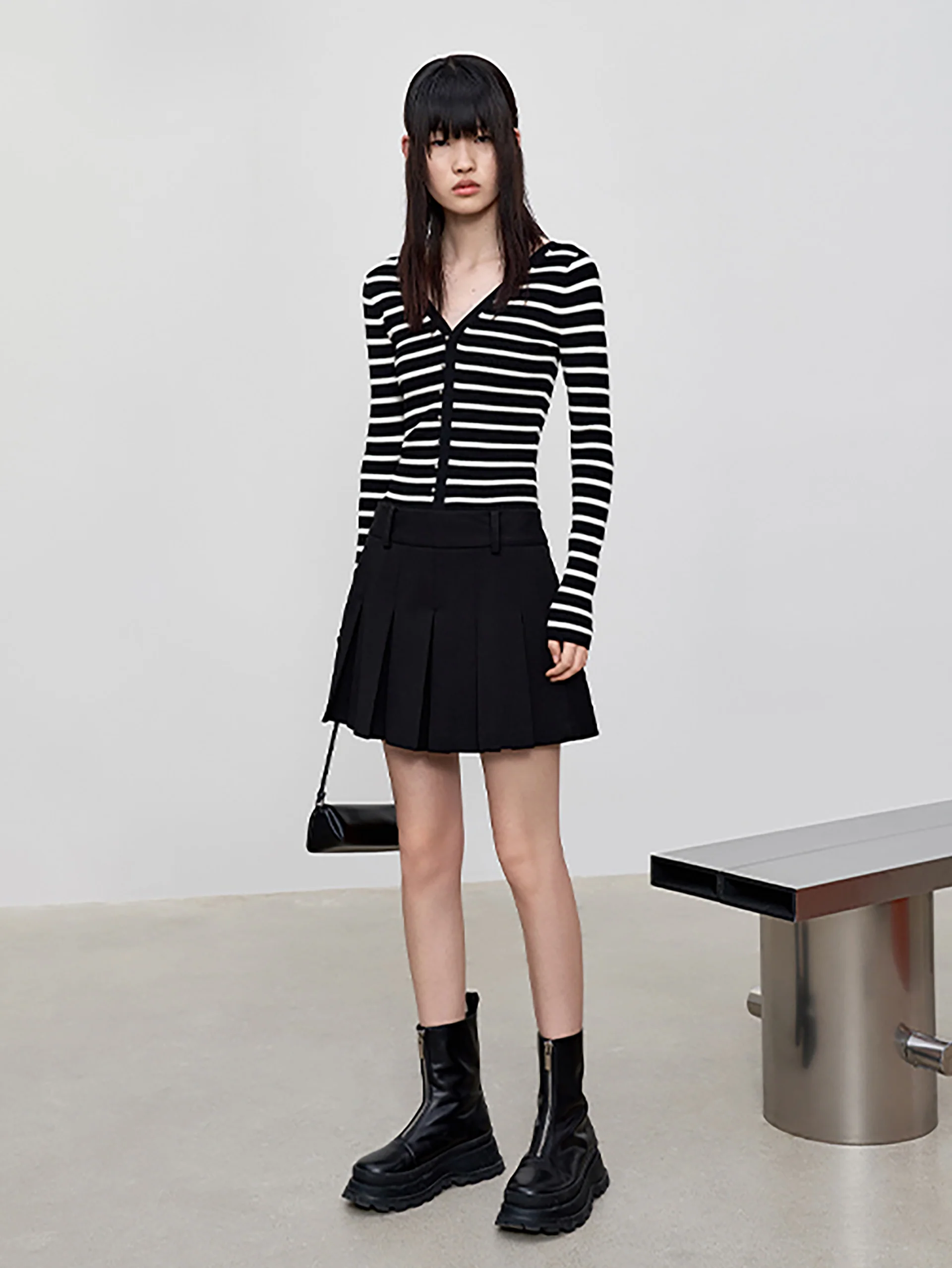 High Waist Pleated Culottes - Image 12