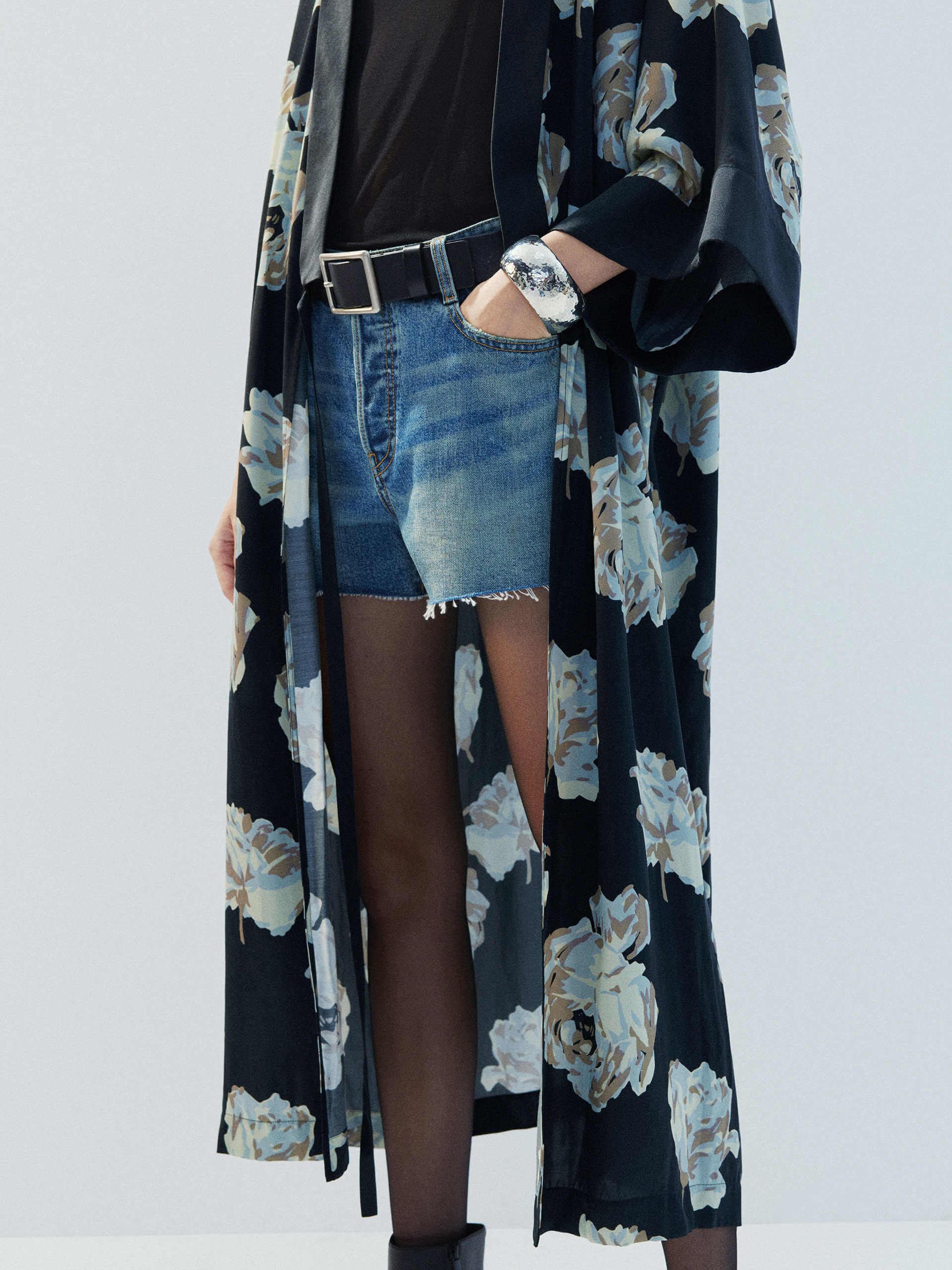 High Waist Raw Shorts - Image 6