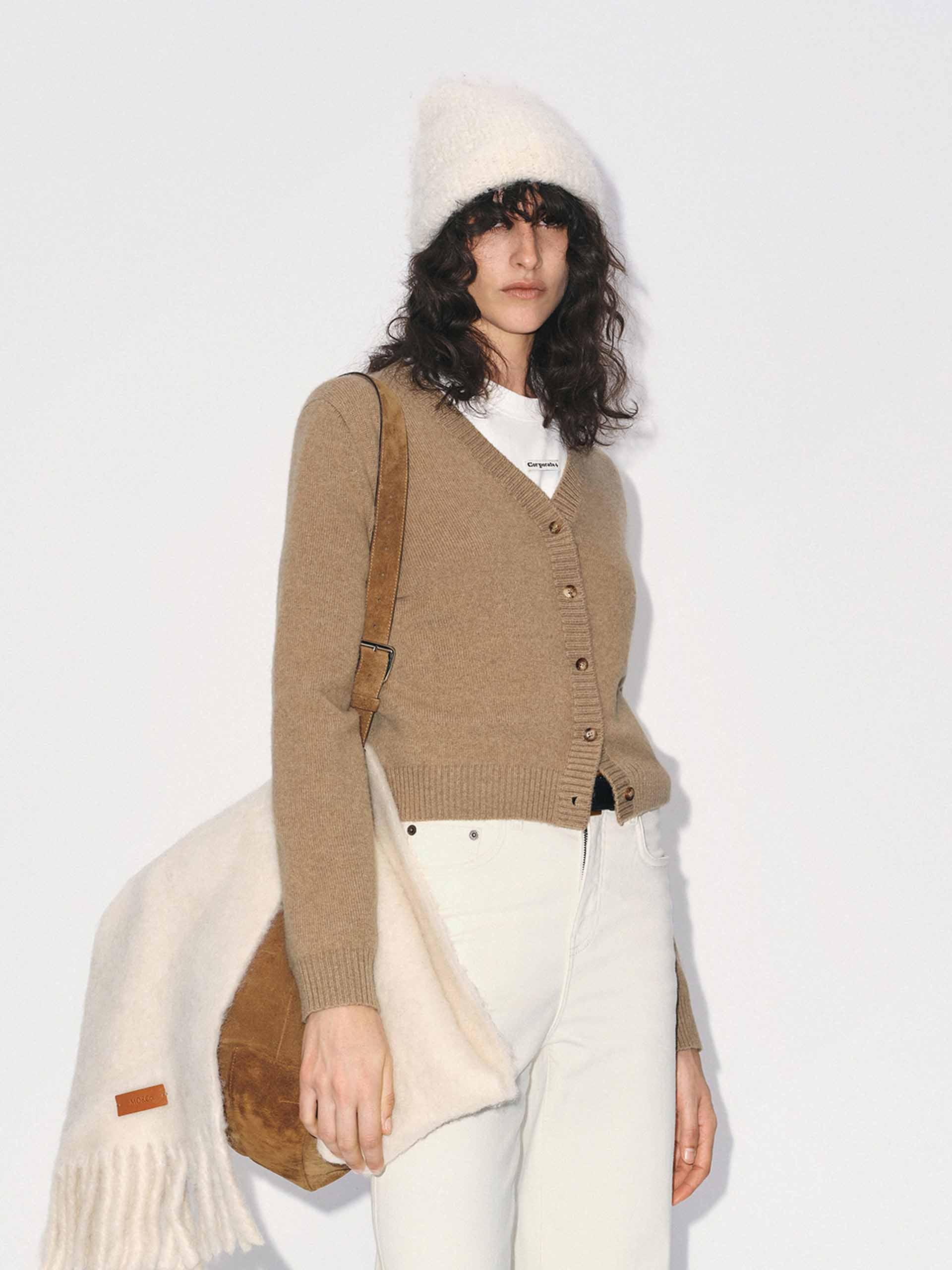 Include Yak V-neck Cardigan - Image 7