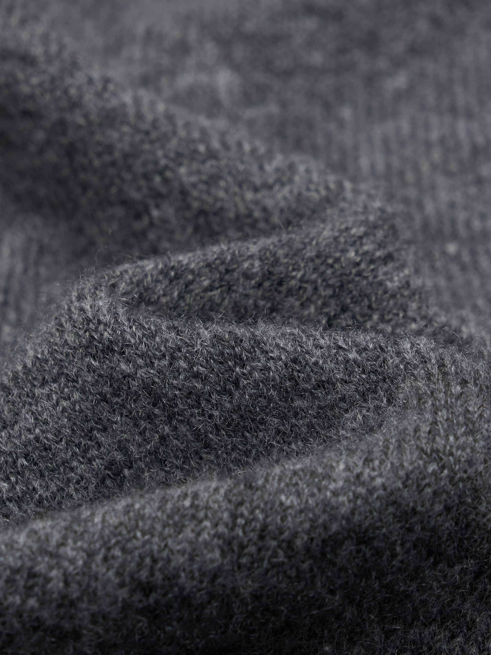 Included Cashmere Cardigan Set - Image 12