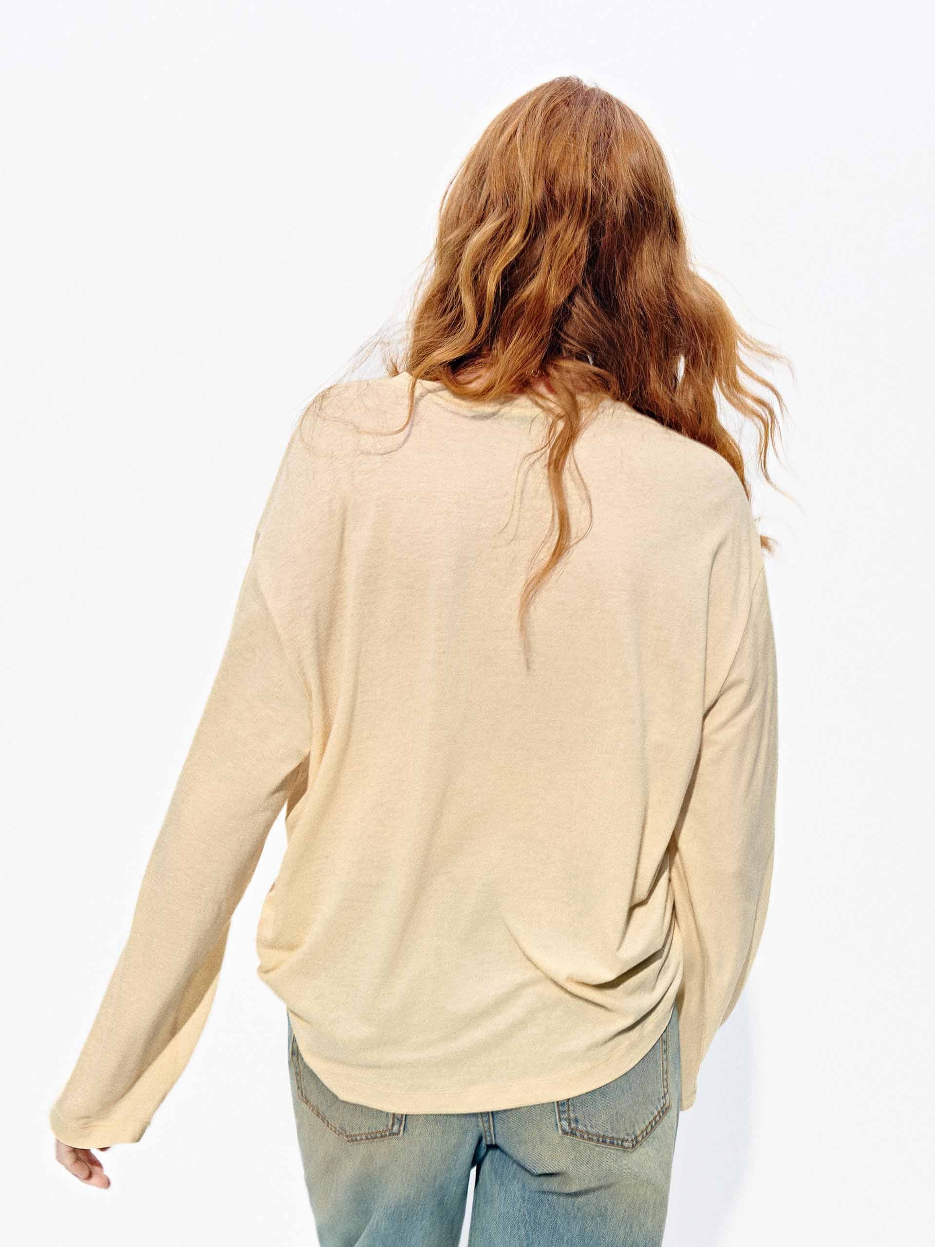 Included Linen Printed T-shirt - Image 9