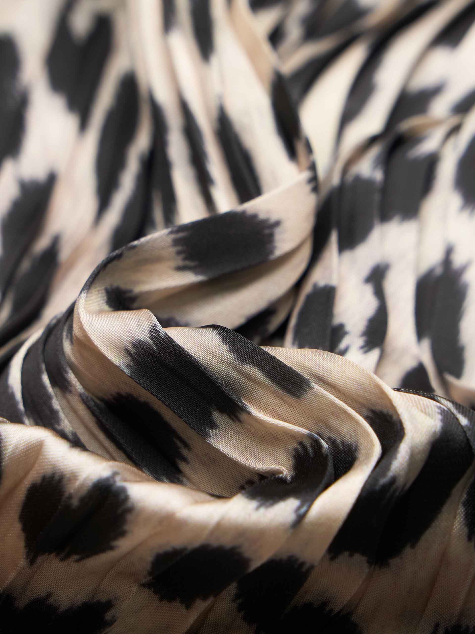 Leopard Print Loose Trousers - Image 4