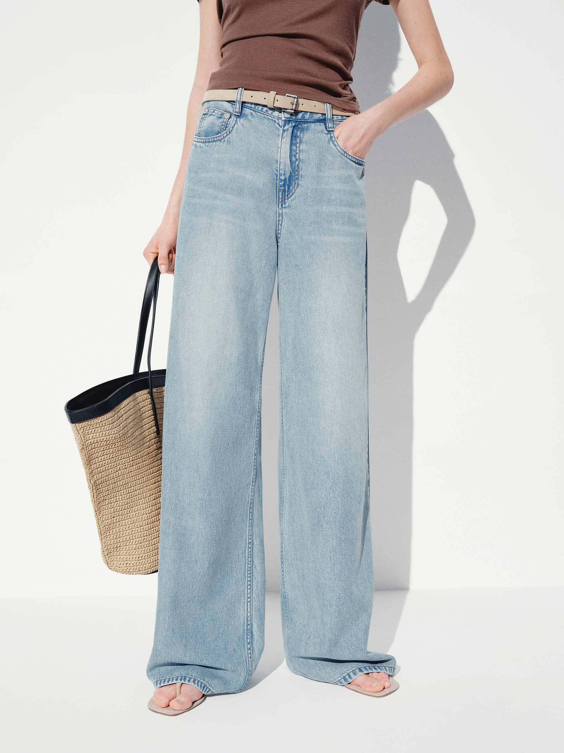 Light Blue Washed Jeans