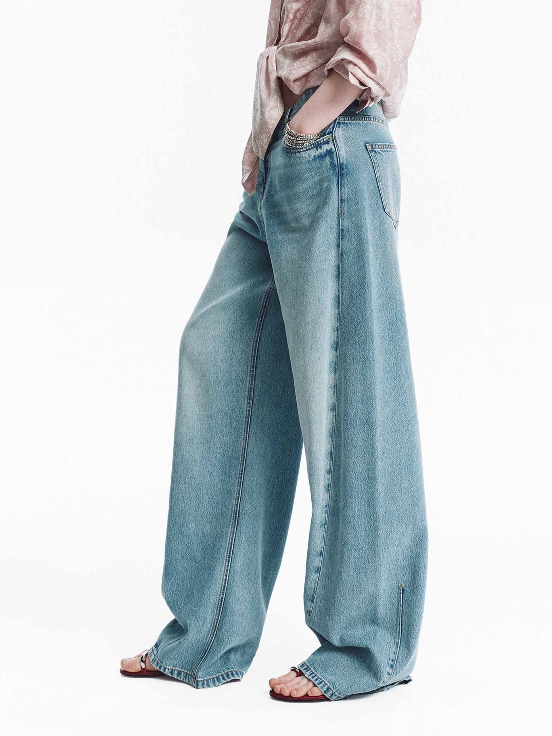 Lightweight Barrel Leg Jeans - Image 7