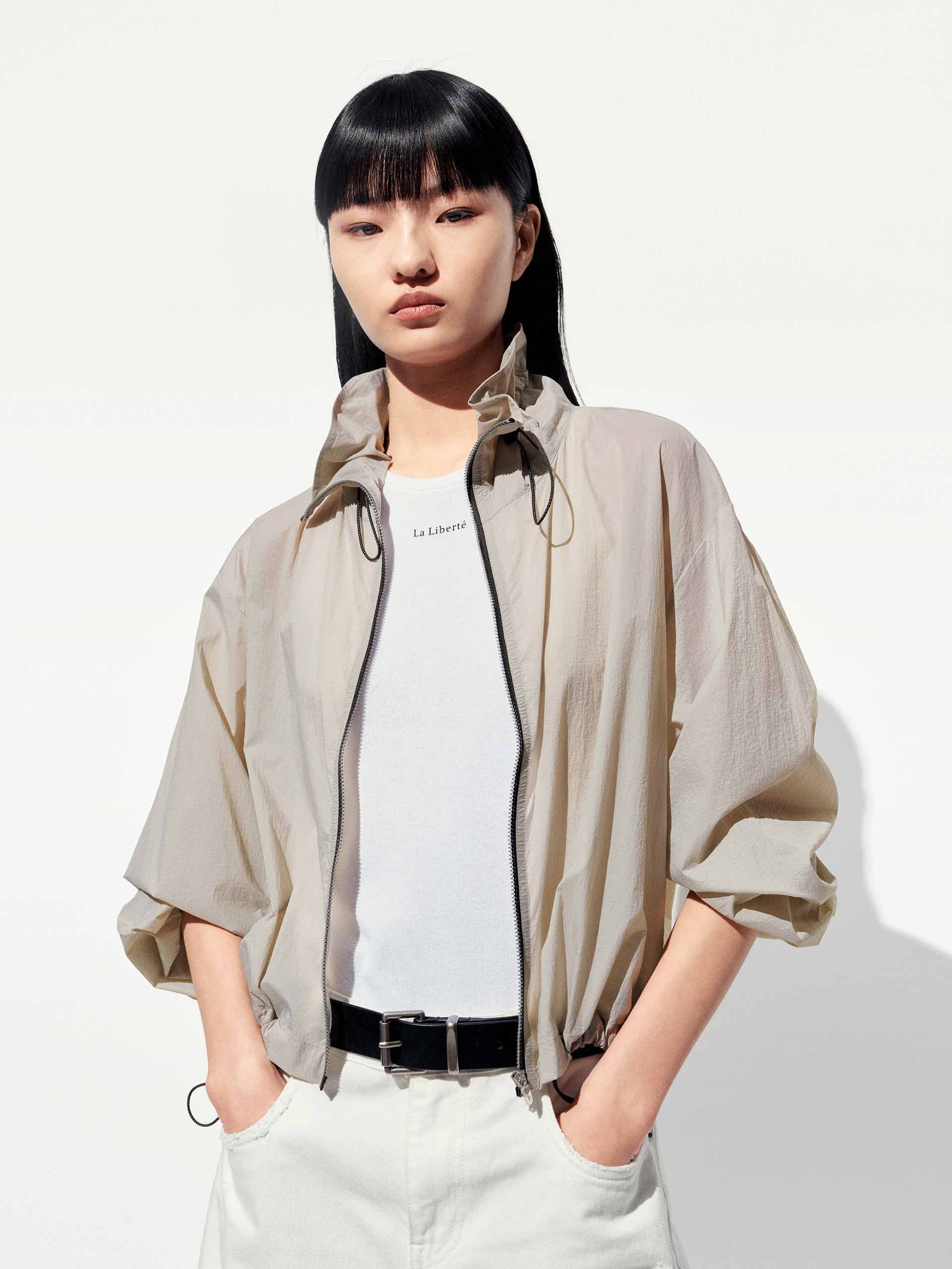 Lightweight Drawstring Cropped Jacket - Image 15