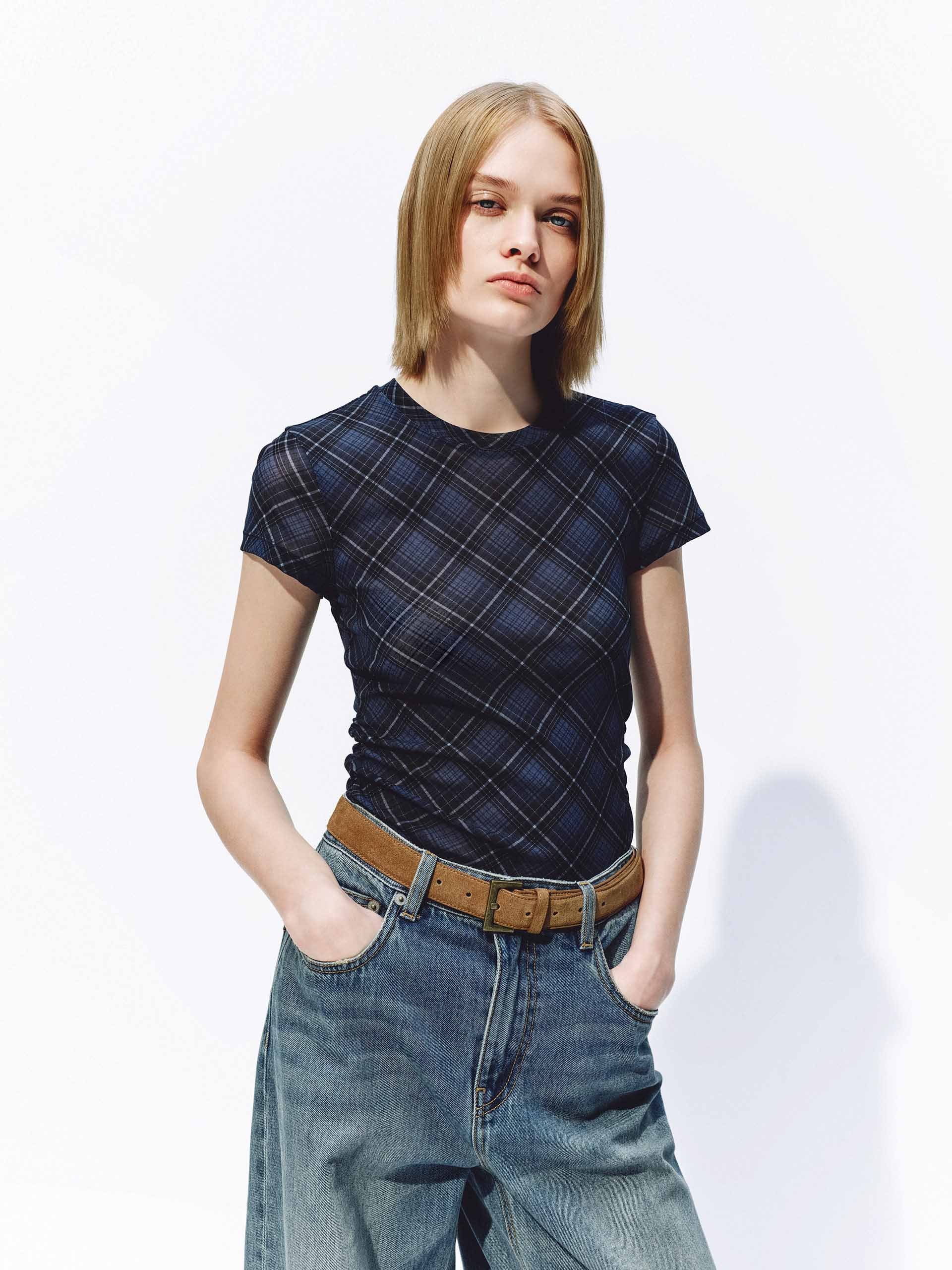 Lightweight Fitted Plaid Top - Image 14