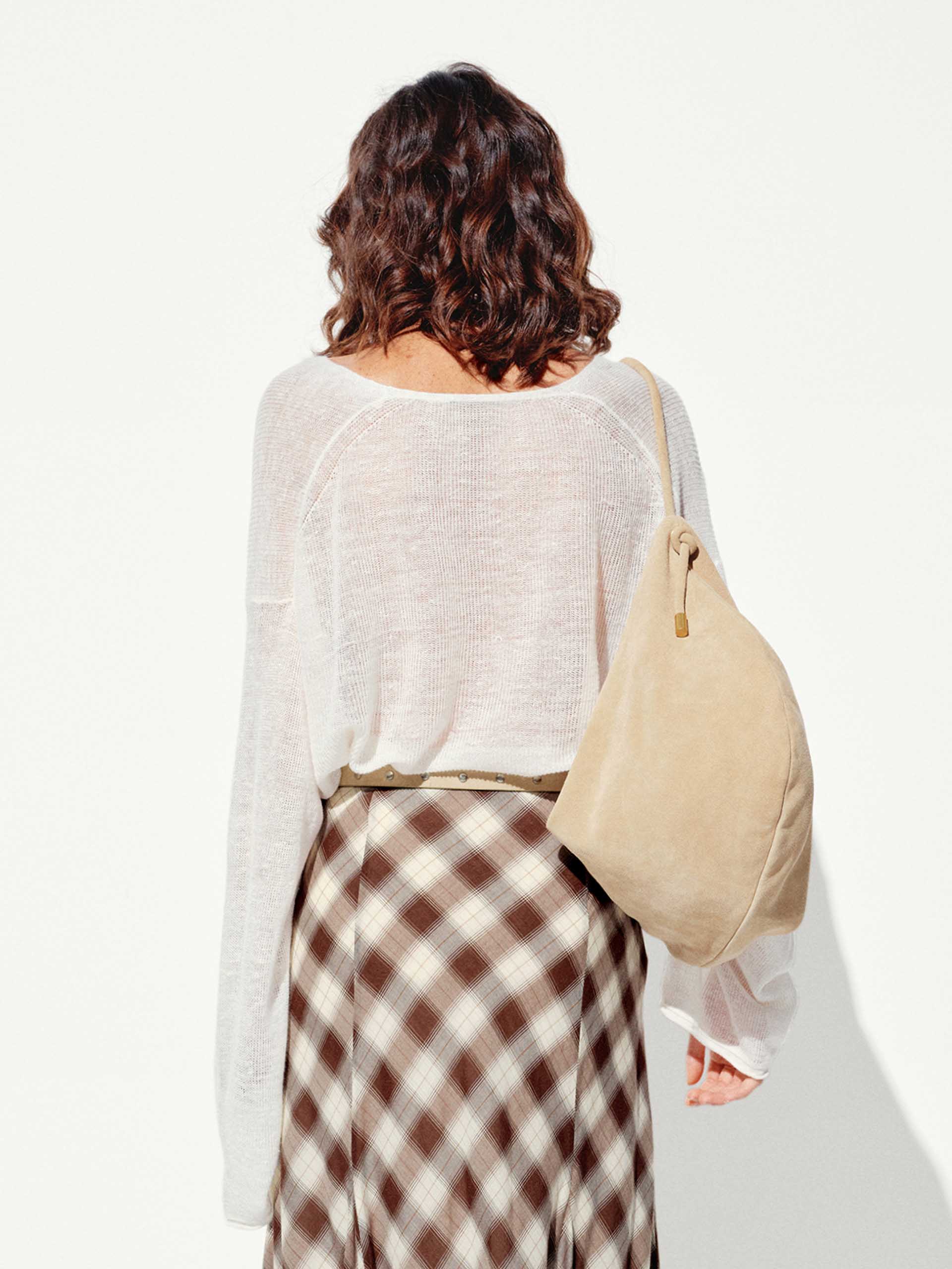 Lightweight Loose Knit Sweater - Image 14