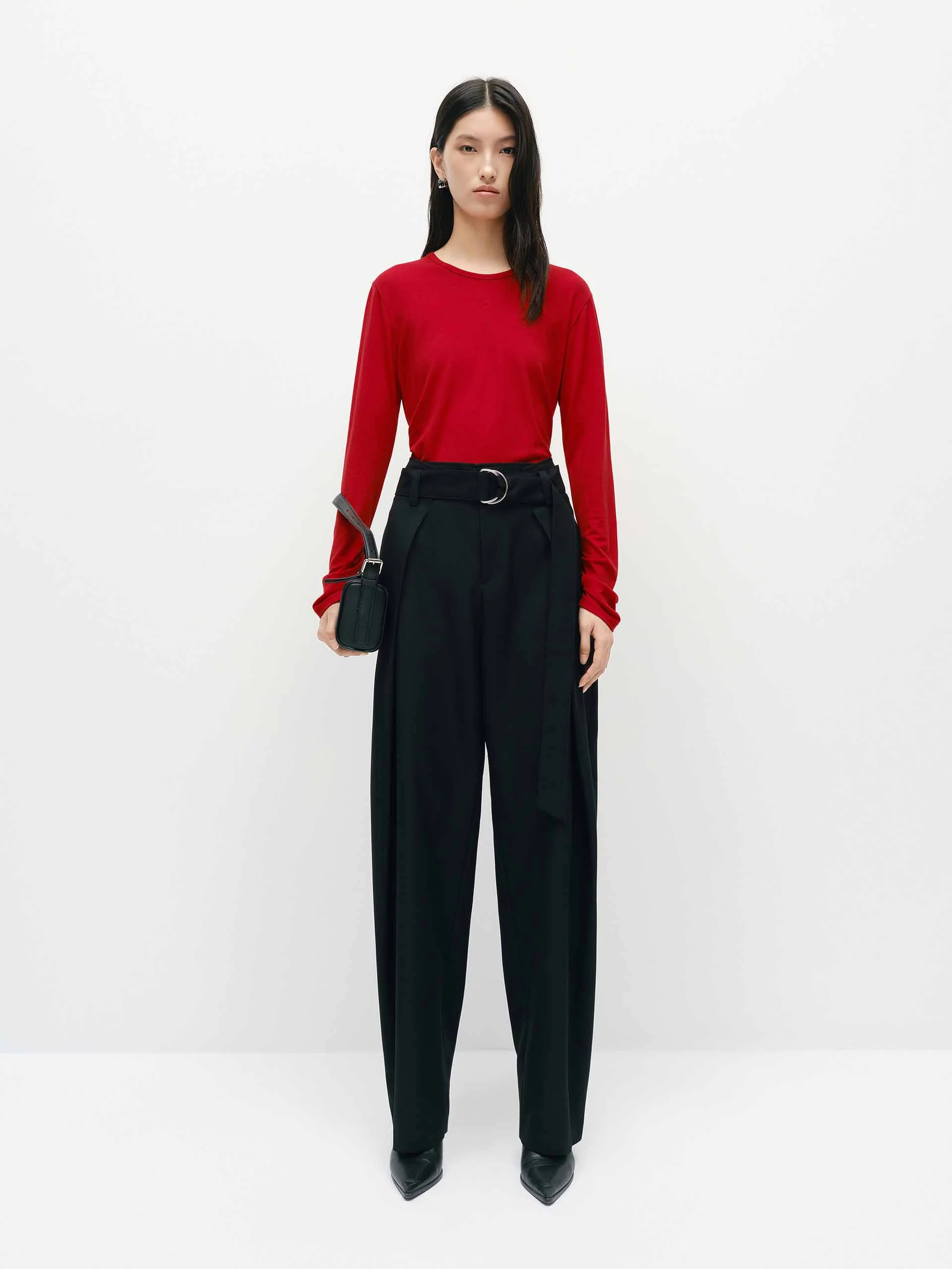 Lightweight Side Pleated T-shirt - Image 10