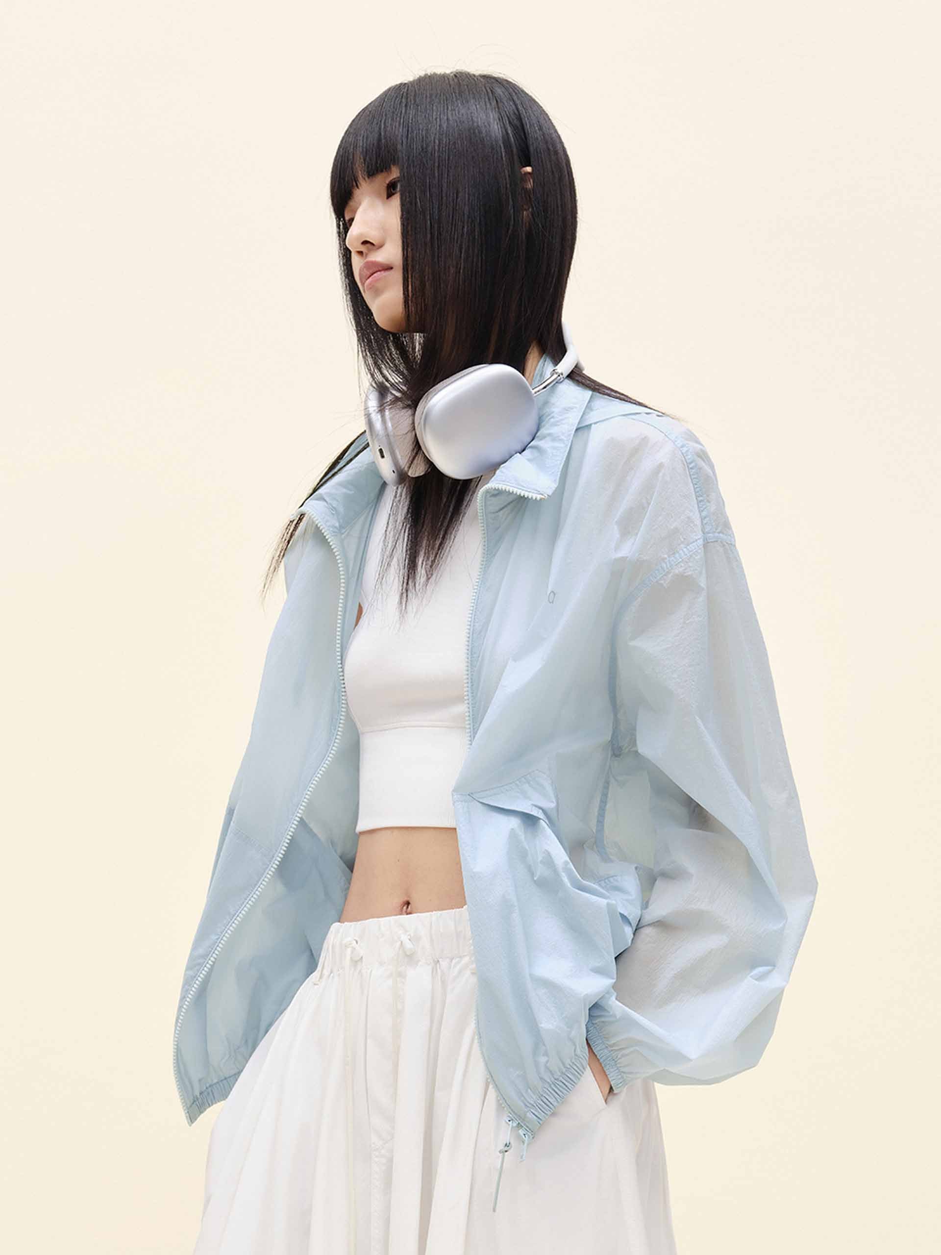 Lightweight Zipper Jacket - Image 3