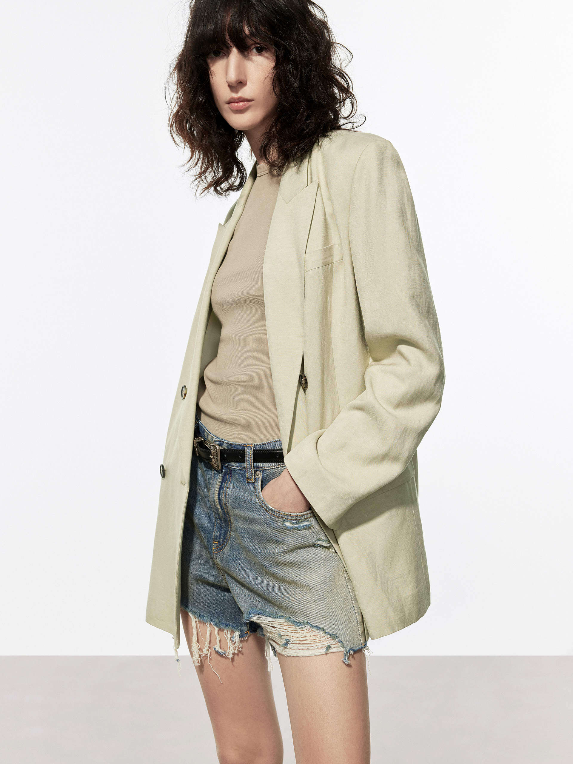Linen Blend Tailored Blazer - Image 13