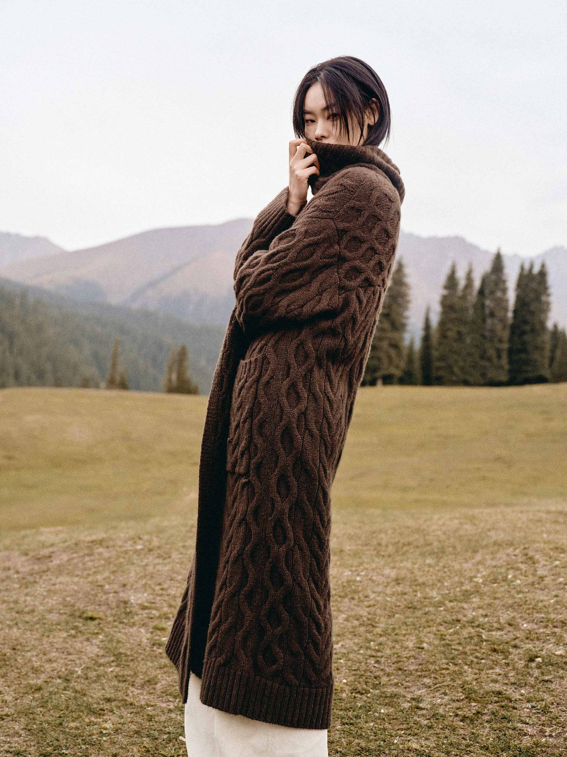 Long Cable Knit Cardigan - Image 3