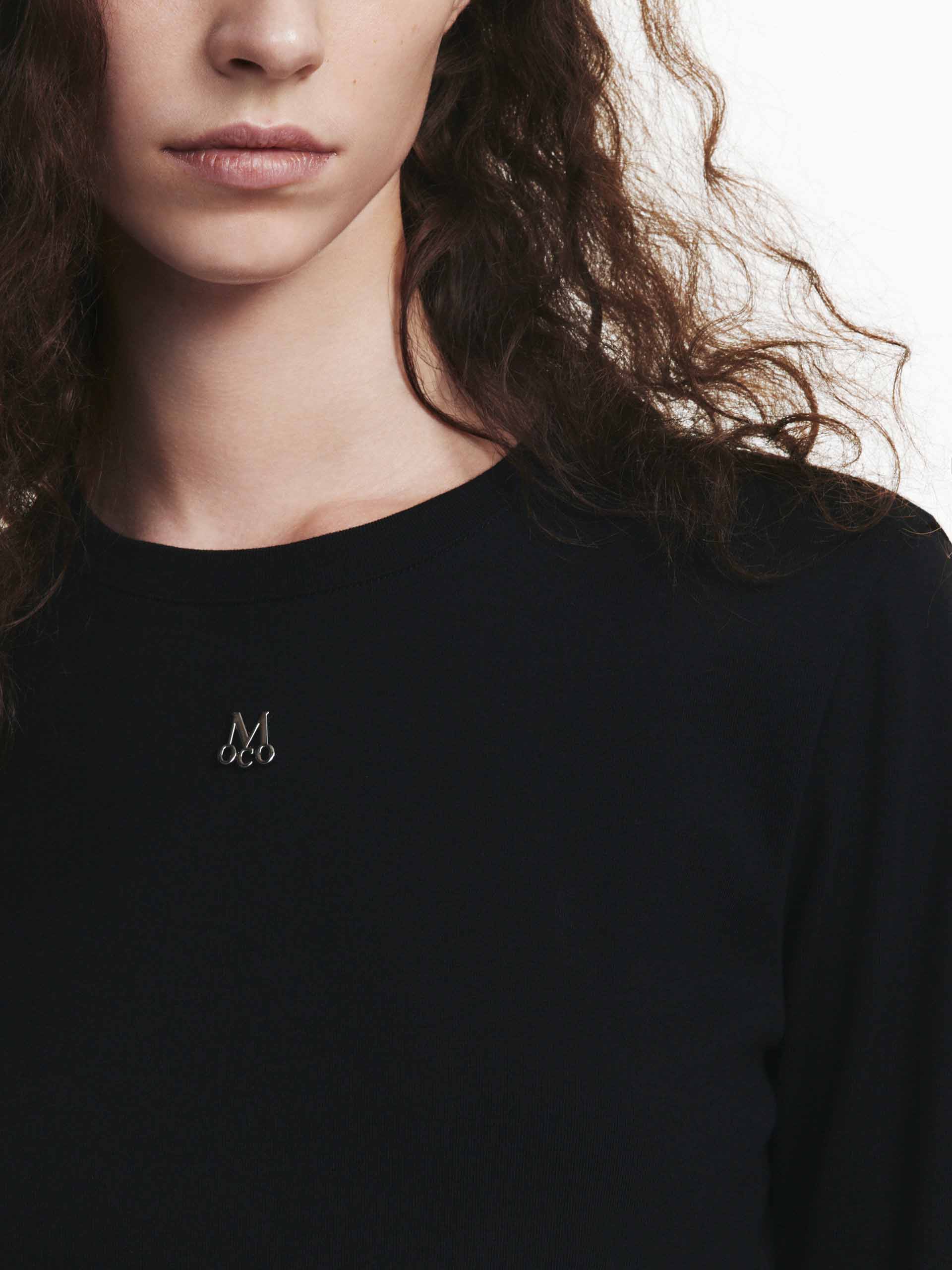 Long Sleeve Basic T-shirt - Image 14