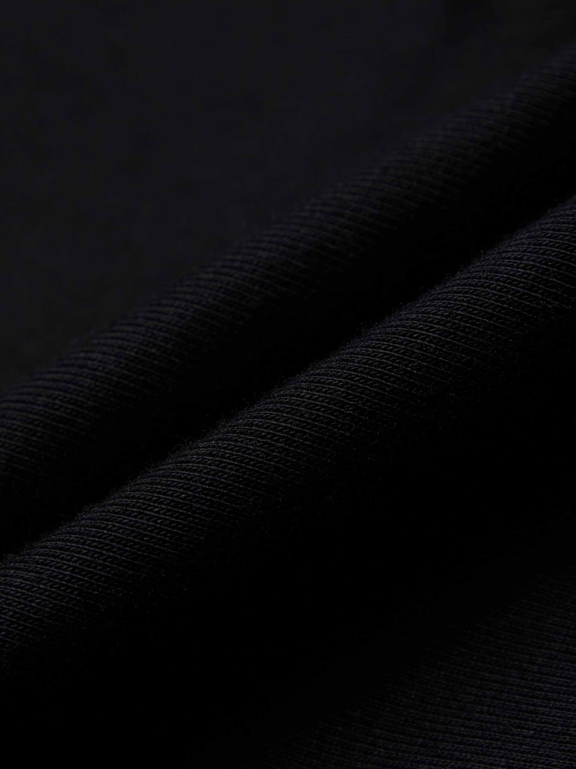 Long Sleeve Basic T-shirt - Image 16