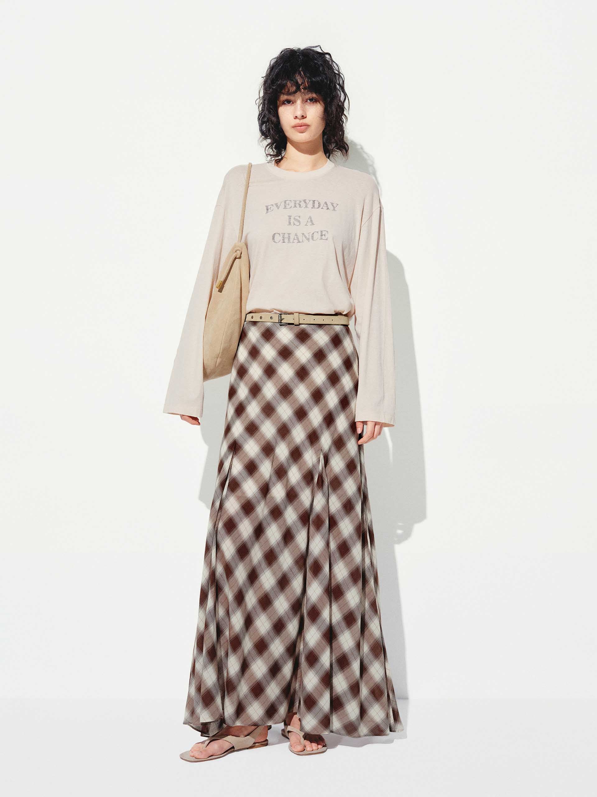 Long Sleeve Letter Print T-shirt - Image 2