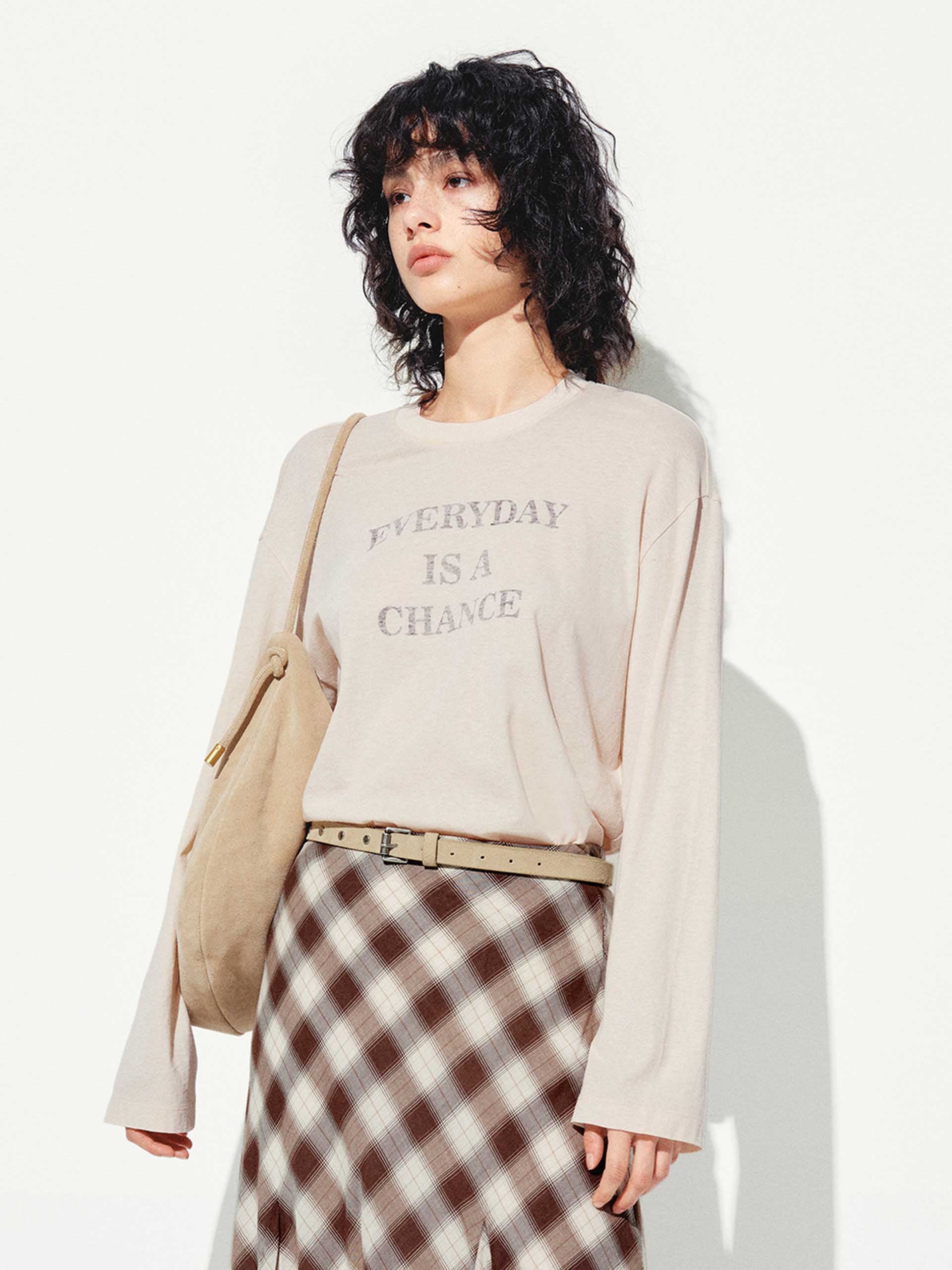 Long Sleeve Letter Print T-shirt - Image 3