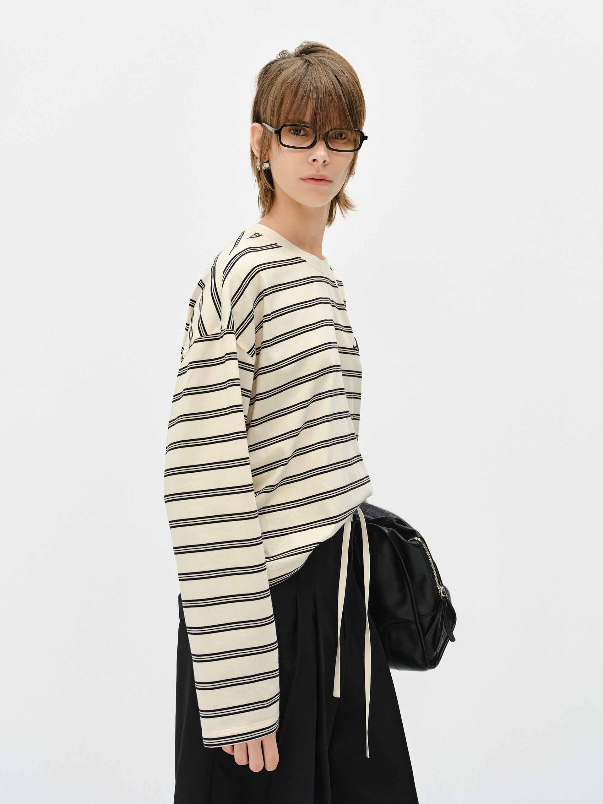 Loose Striped Print T-shirt - Image 14