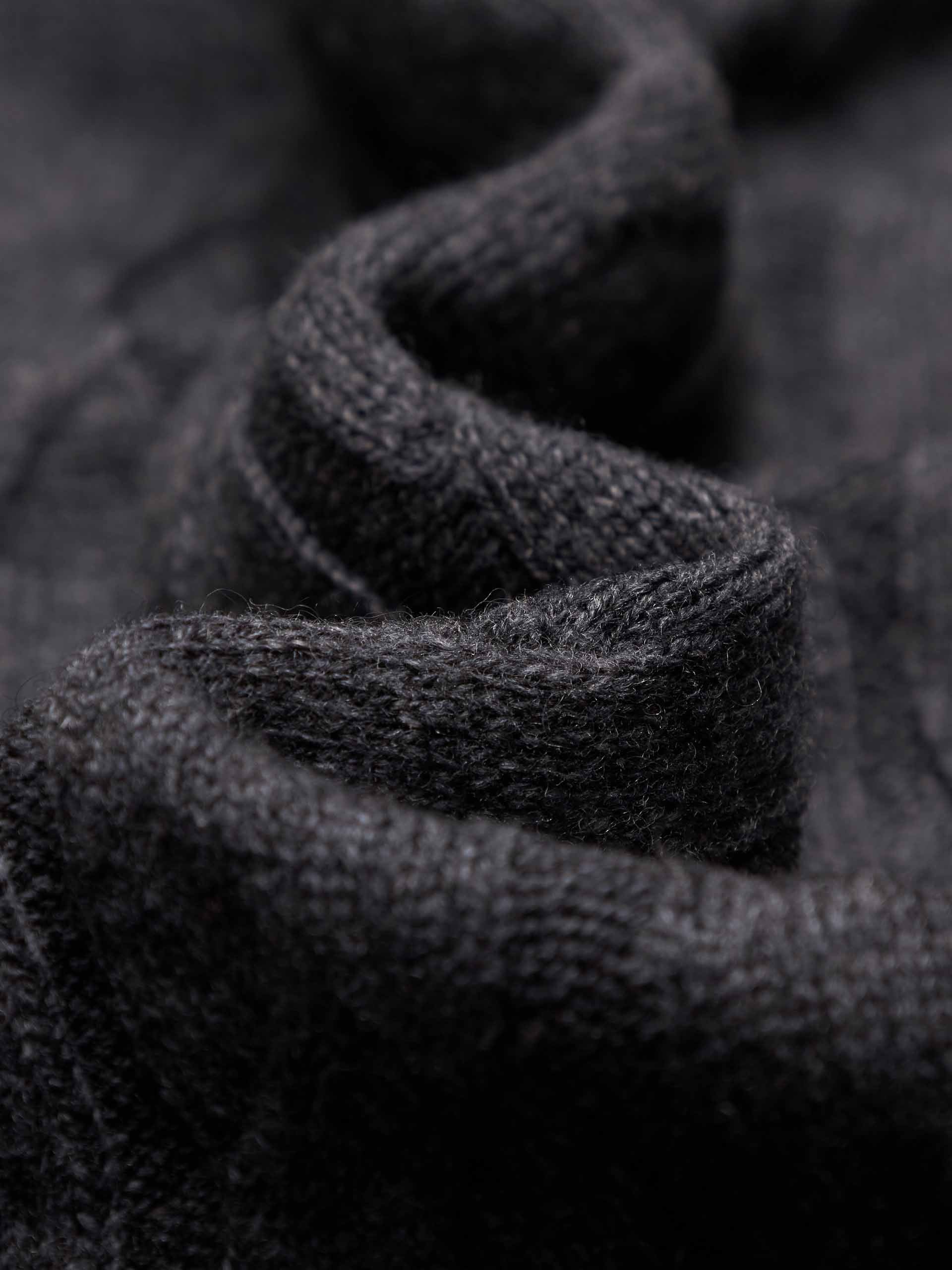 Midi Cut Knit Scarf Dress - Image 4