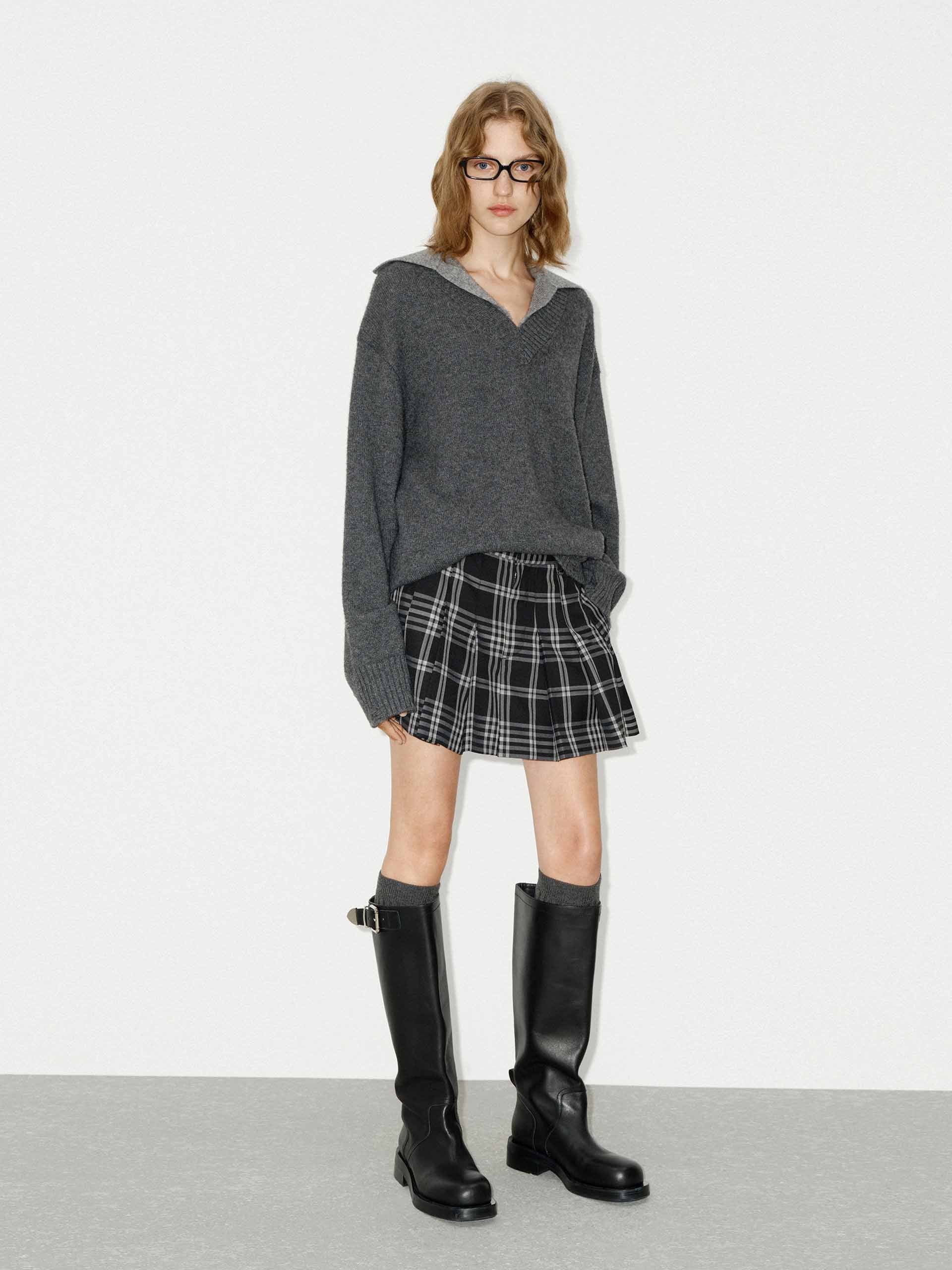 Mini Plaid Pleated Skirt - Image 2