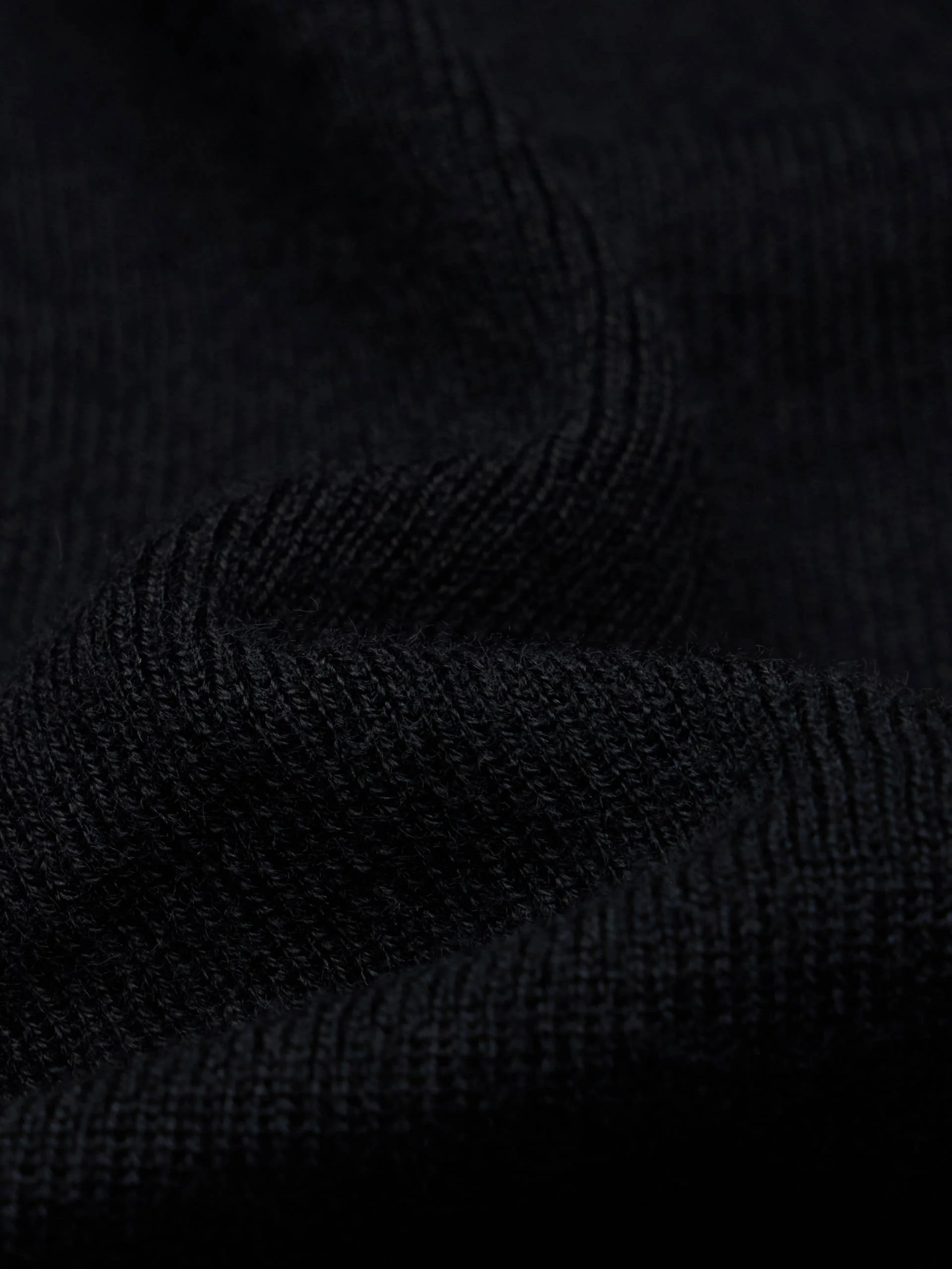 Off-shoulder Fitted Knit Top - Image 11