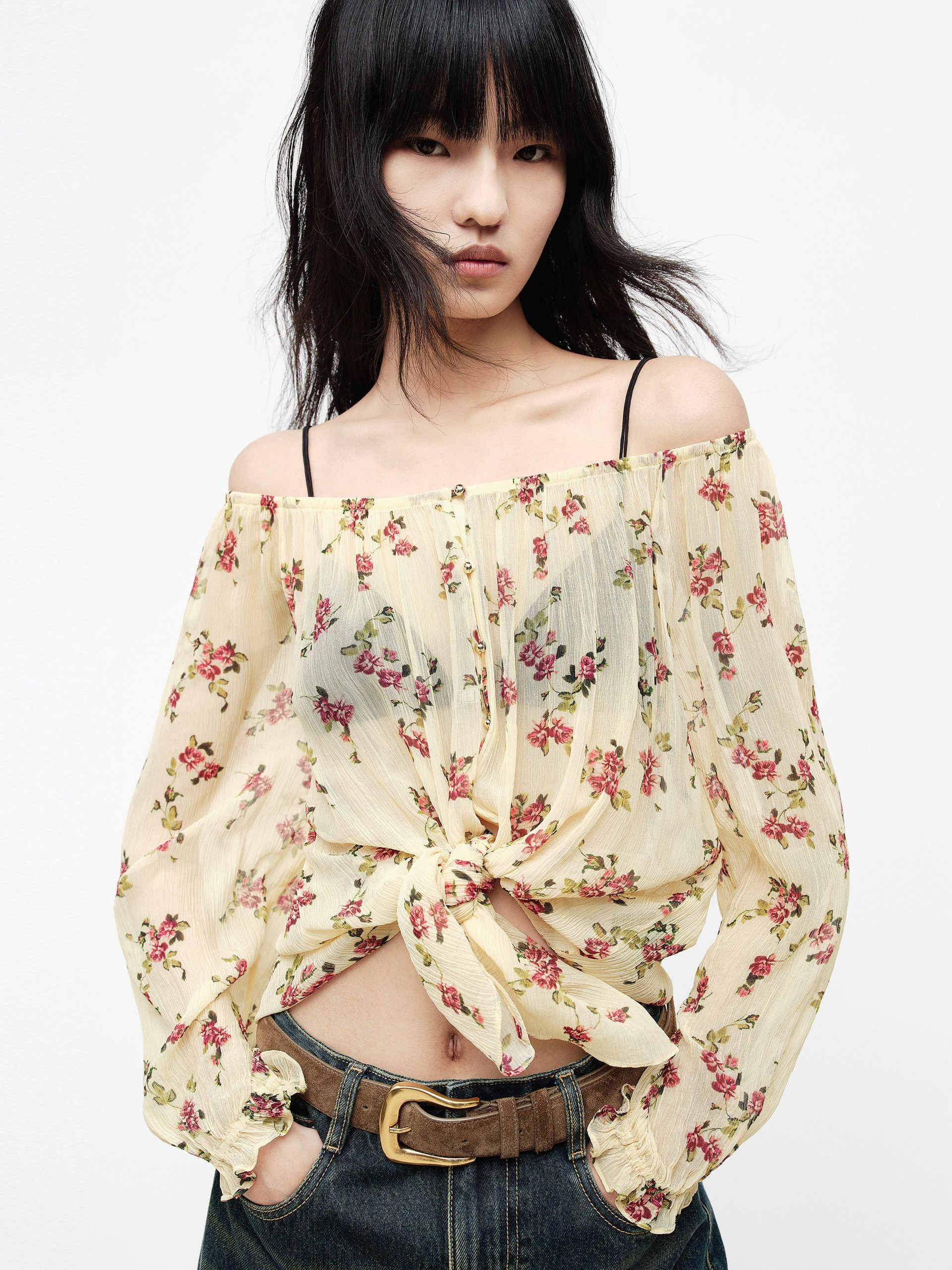 Off-shoulder Floral Blouse