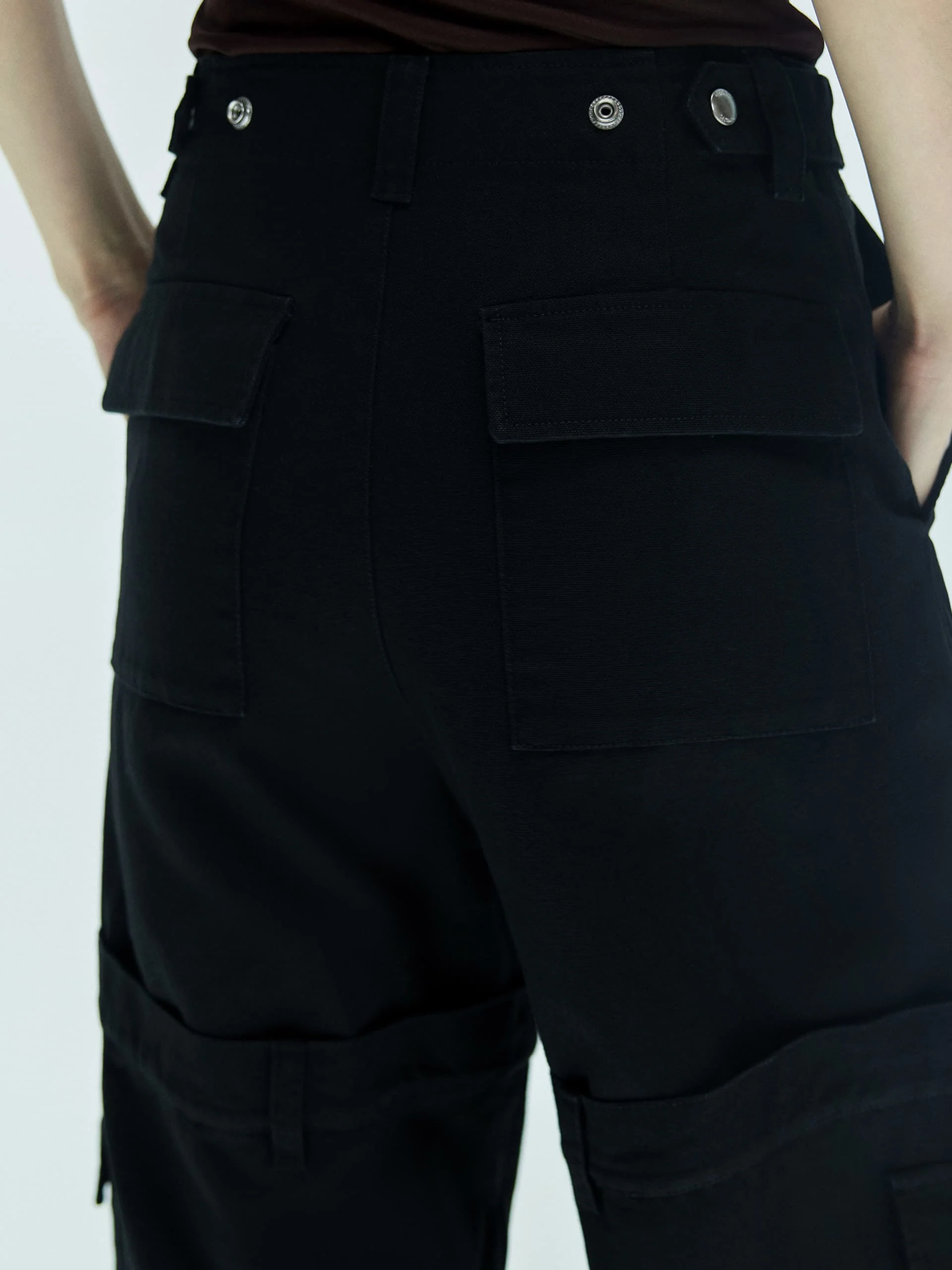 Paneled Detail Cargo Pants - Image 7