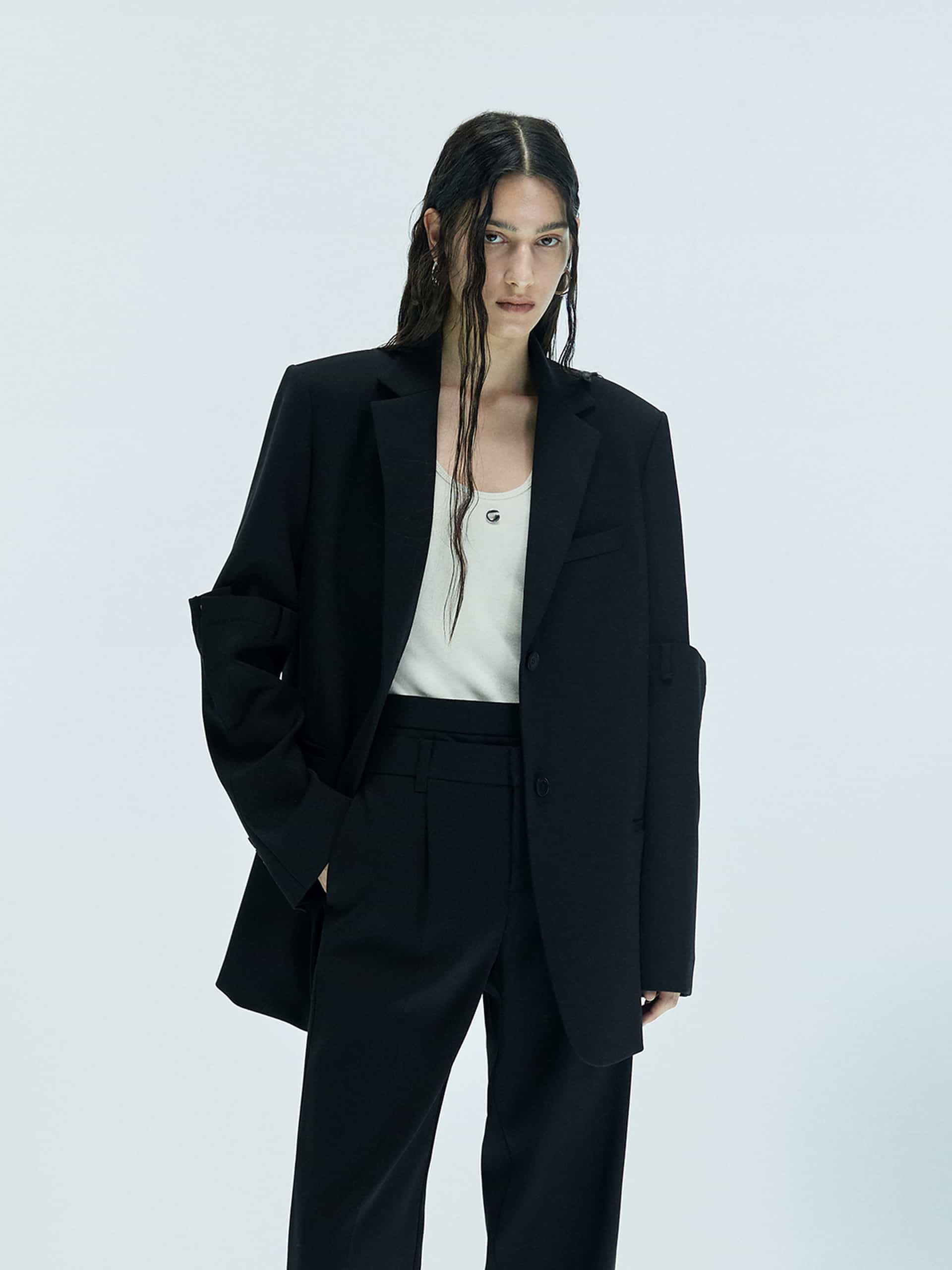 Paneled Detail Tailored Blazer - Image 3