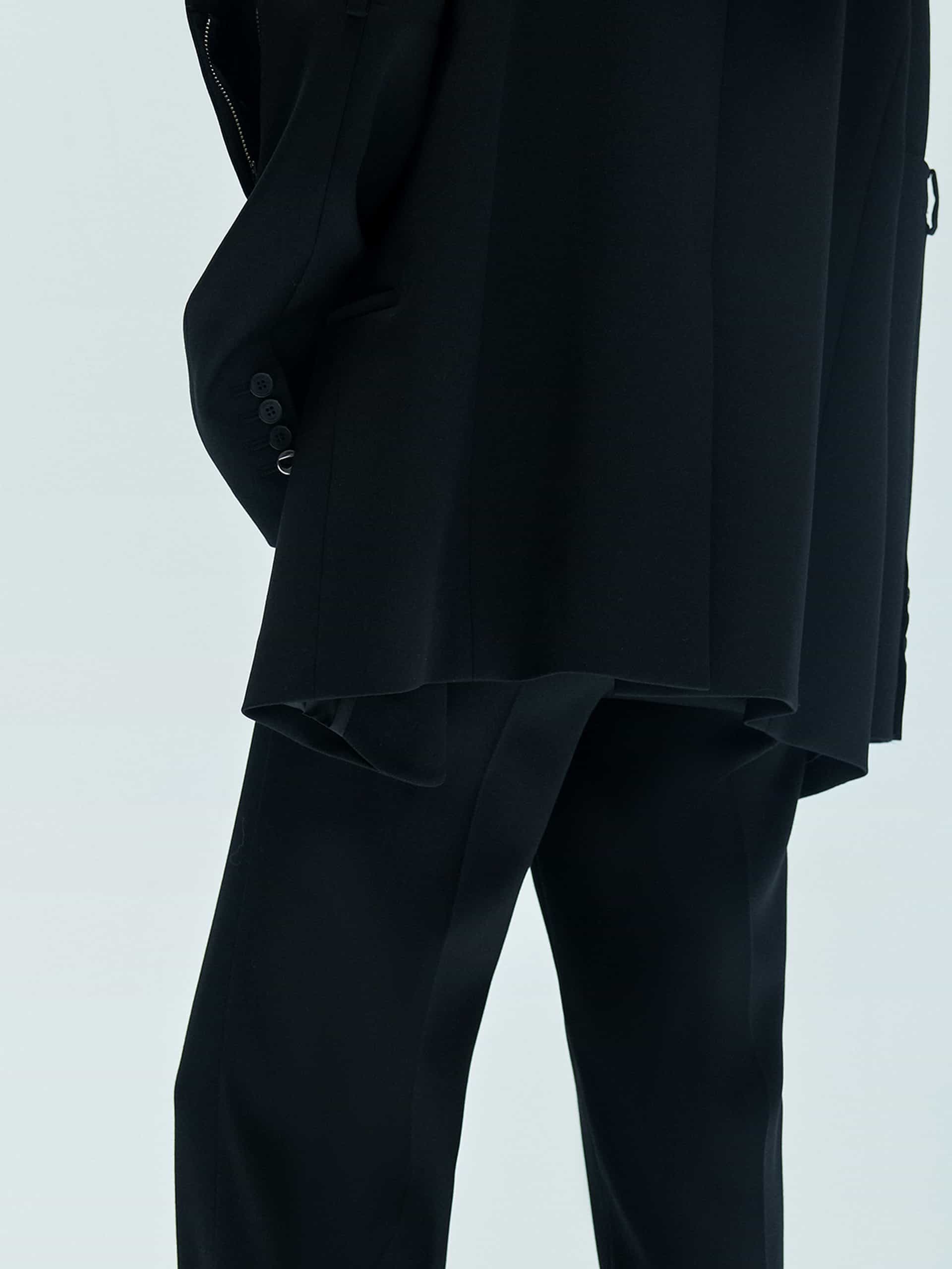 Paneled Detail Tailored Blazer - Image 8