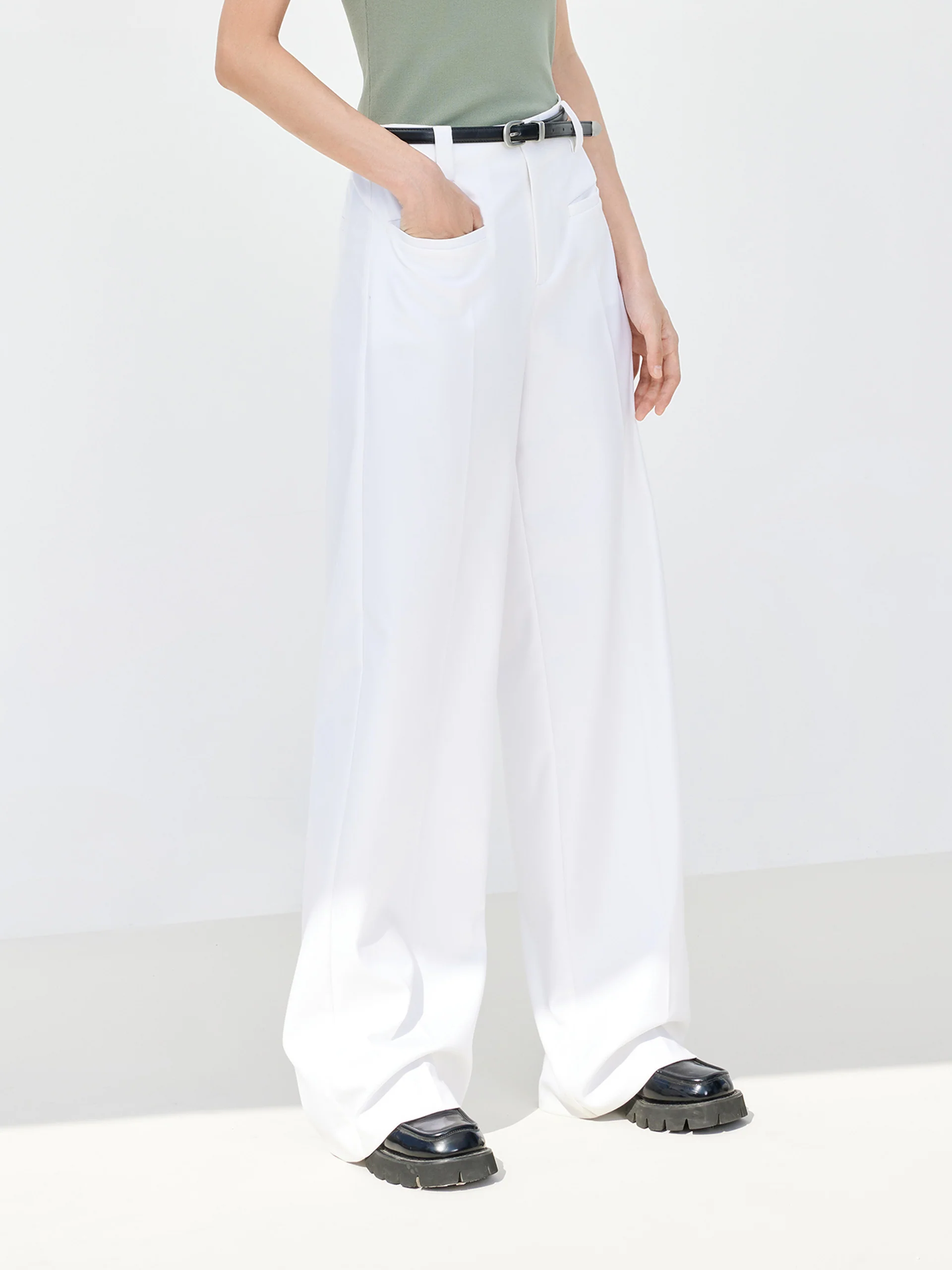 Patch pockets Straight Pants - Image 10