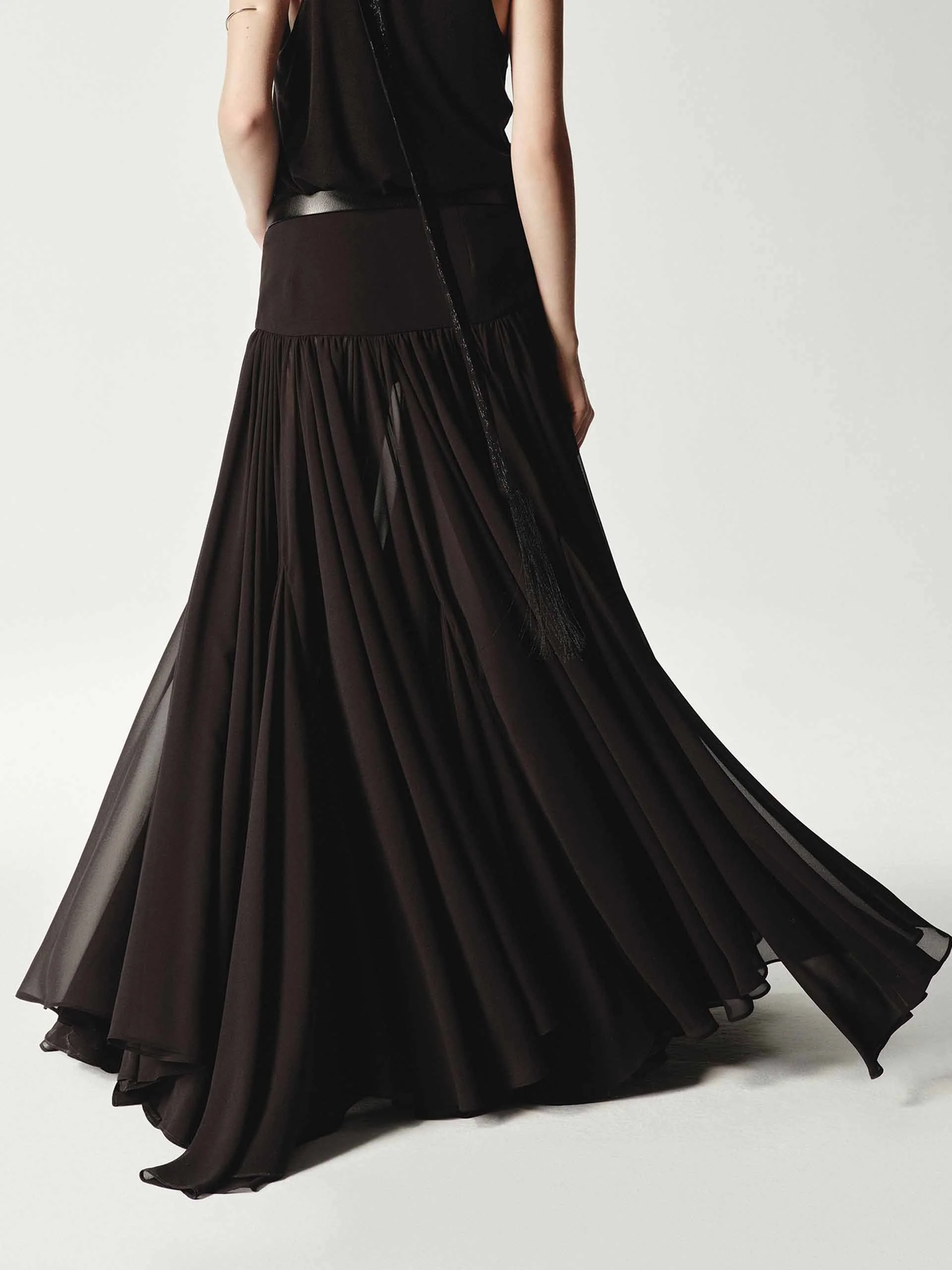 Pleated Flowy Maxi Skirt - Image 4
