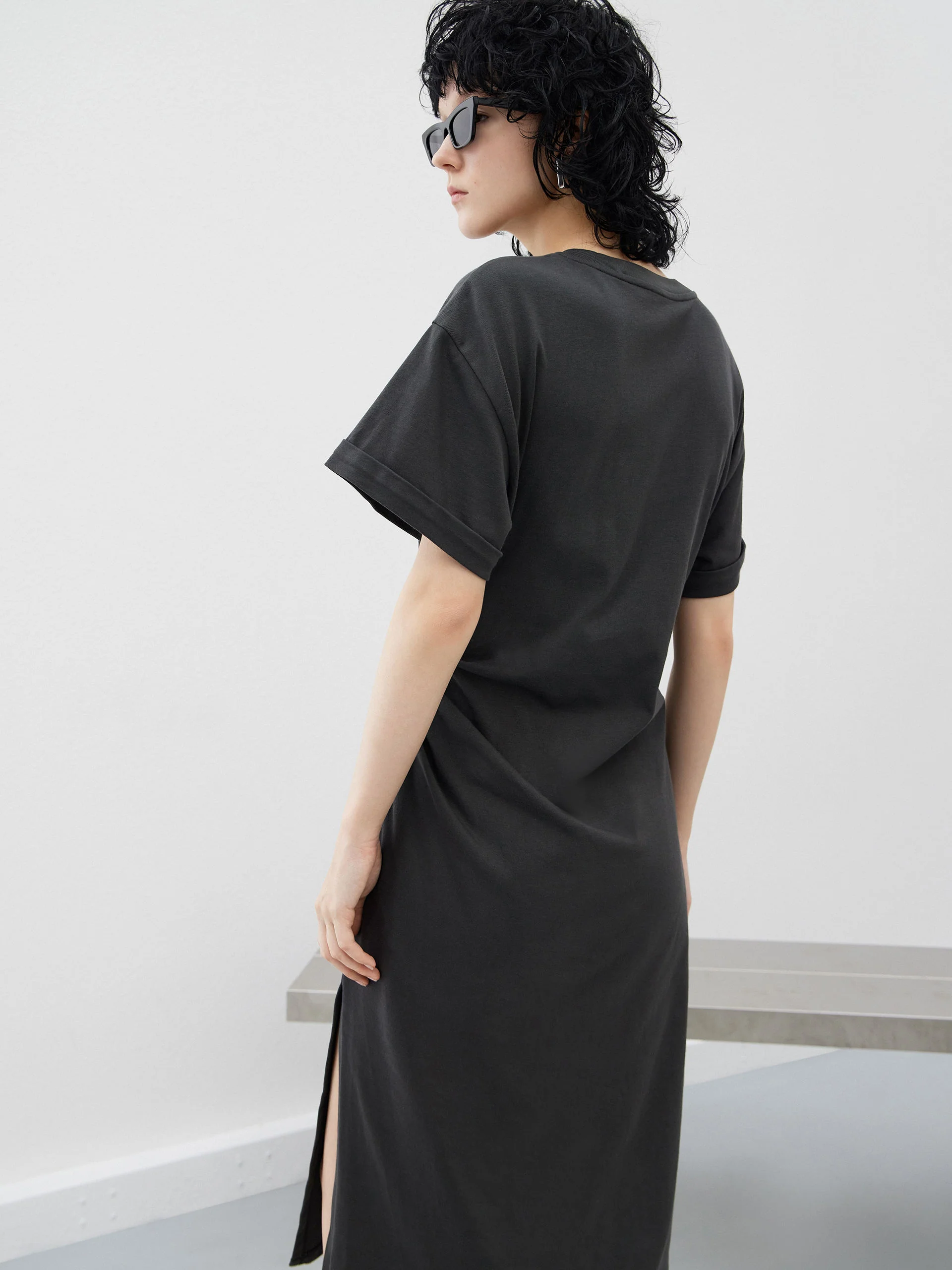 Pleated Sequin Details Dress - Image 6