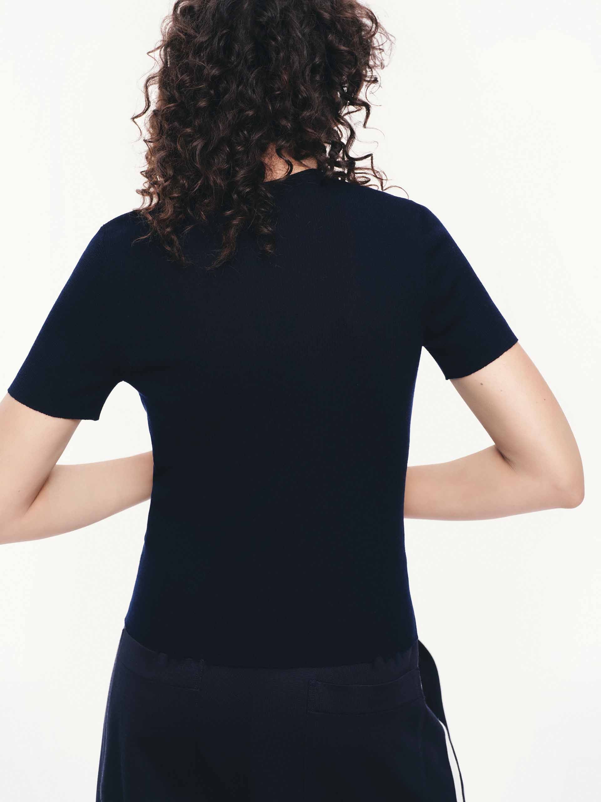 Raw Hem Crewneck Top - Image 15