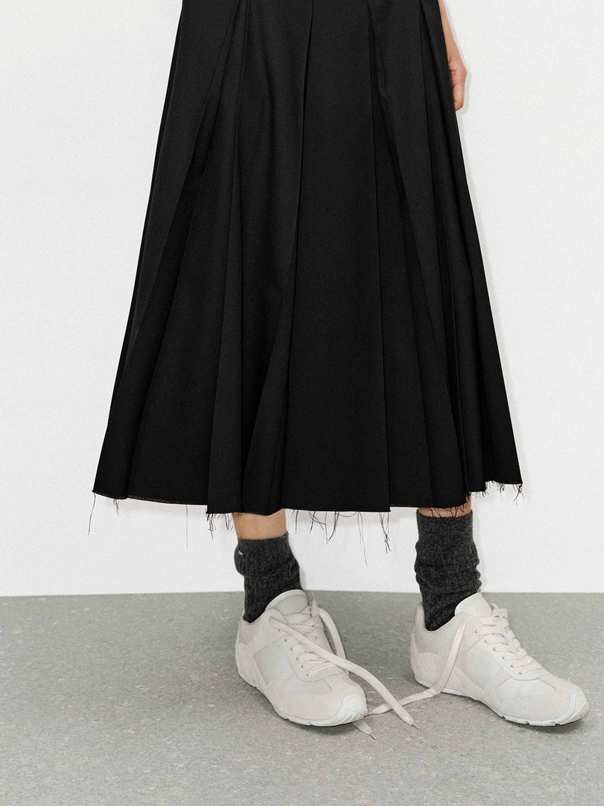Raw Hem Pleated Skirt - Image 15