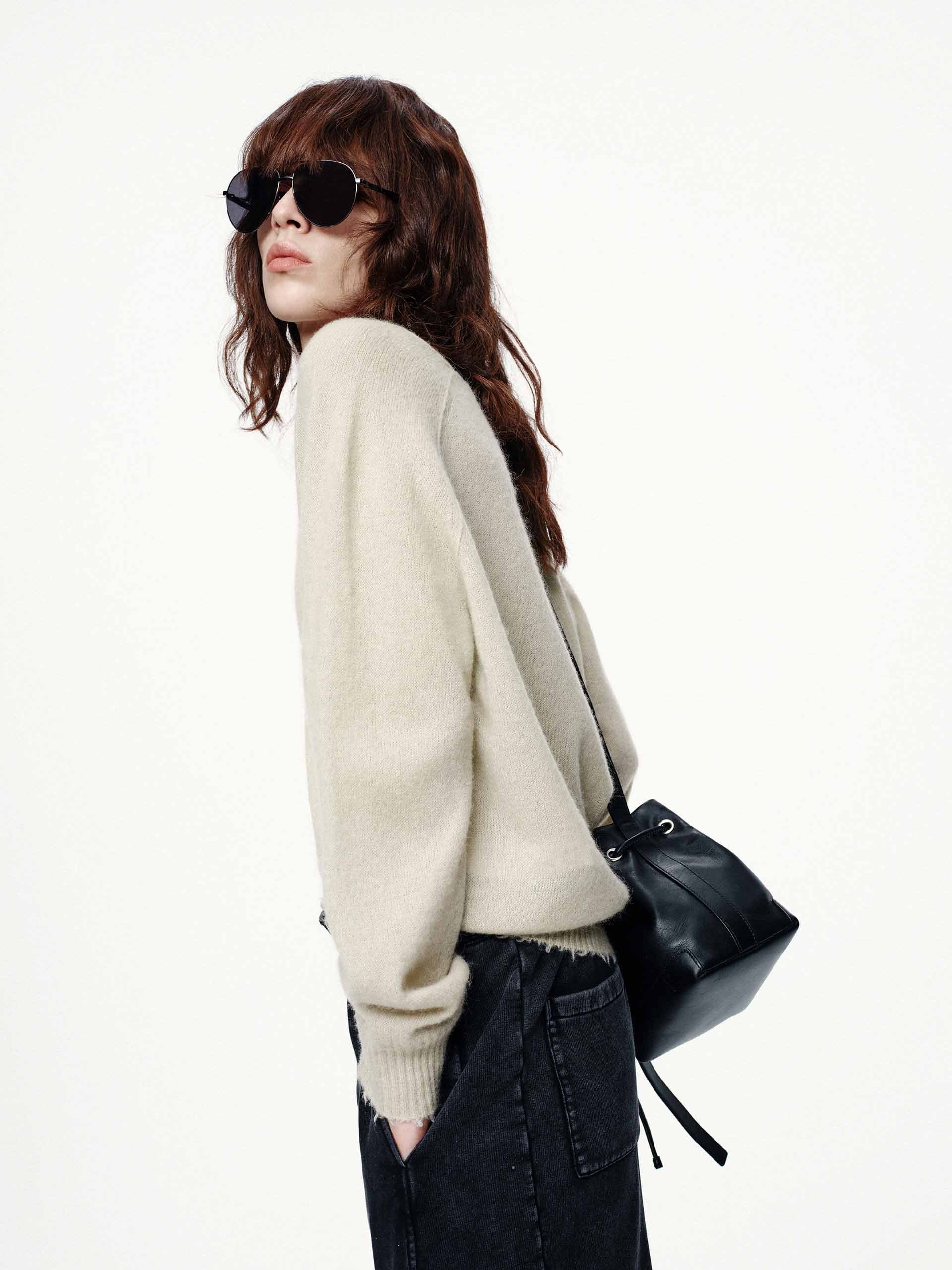 Raw Hem V-neck Sweater - Image 22
