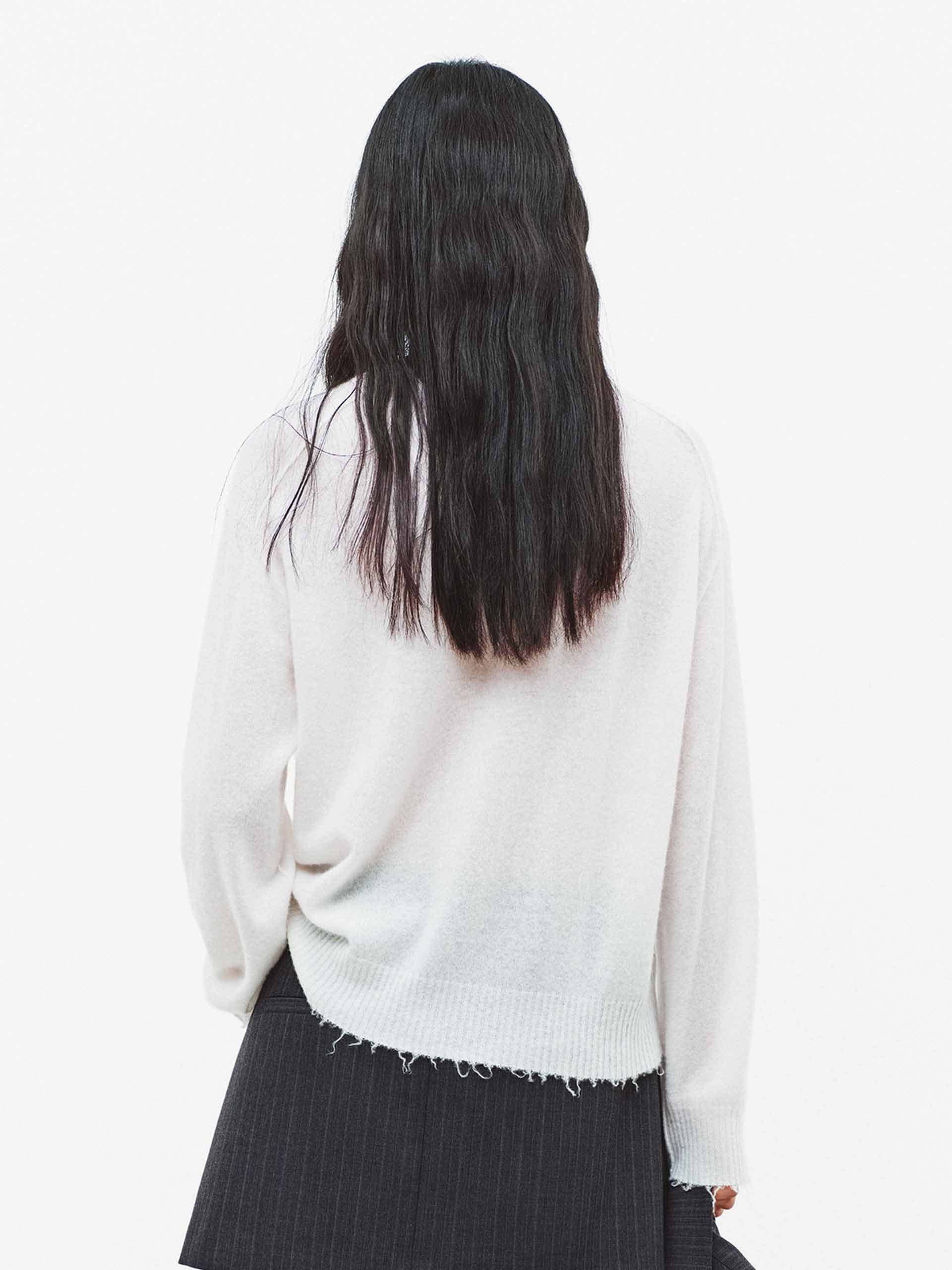 Raw Trim Printed Sweater - Image 14