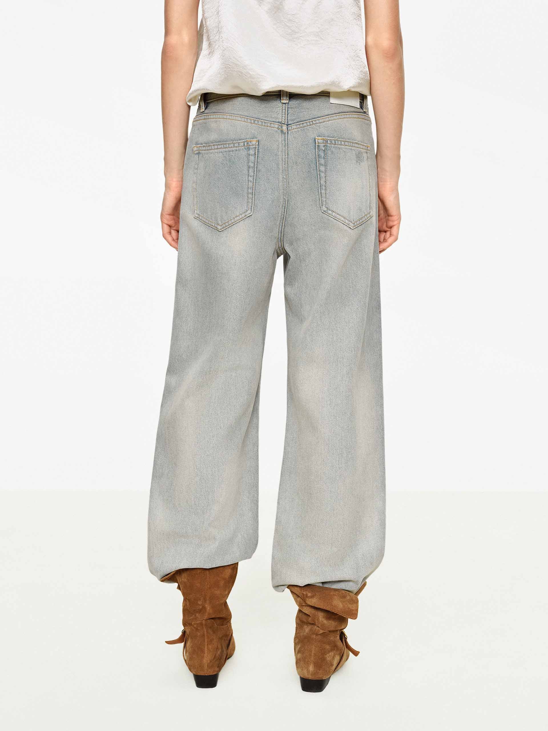 Relaxed Distressed Detail Jeans - Image 6