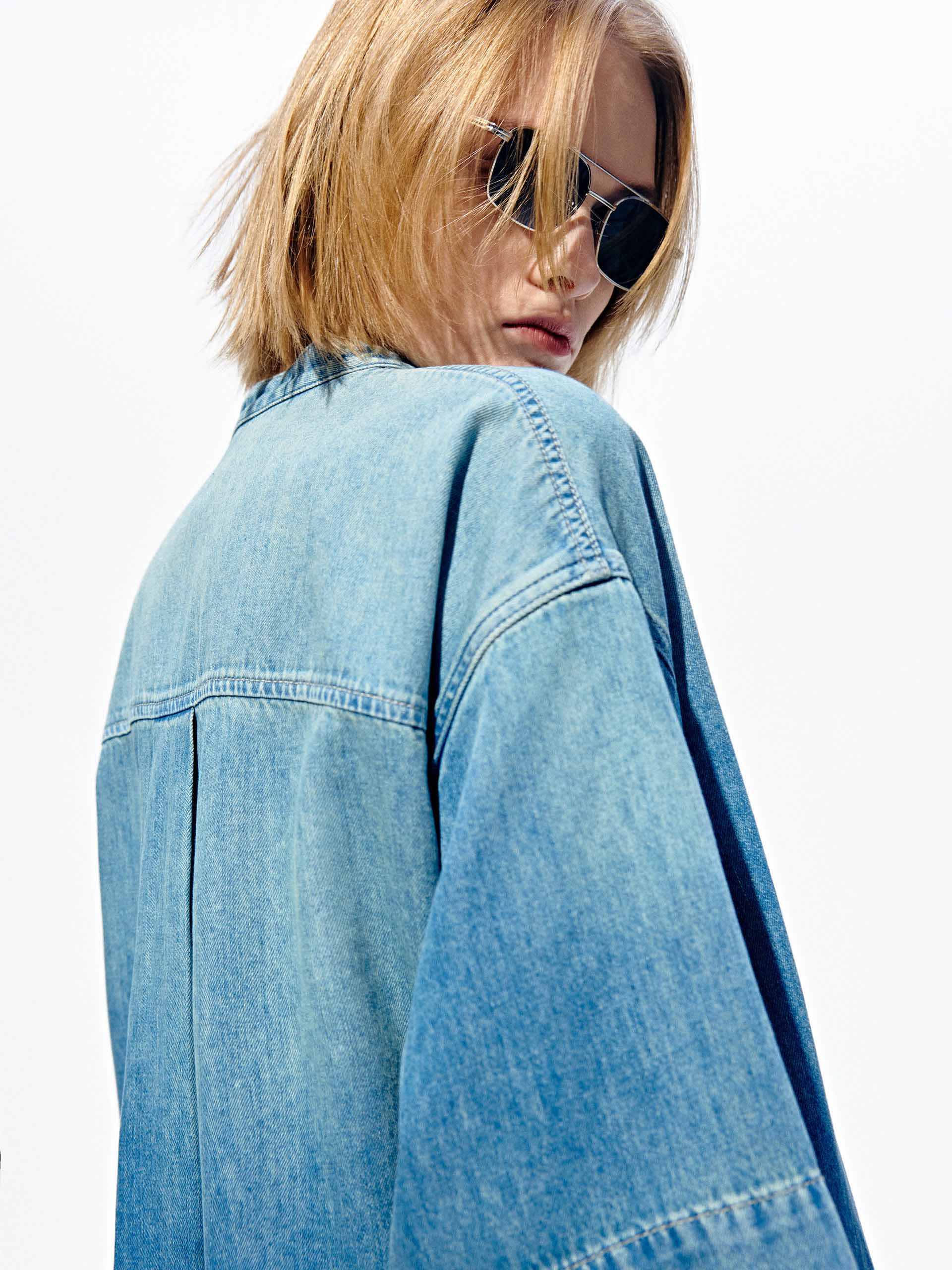 Relaxed V-neck Denim Dress - Image 7