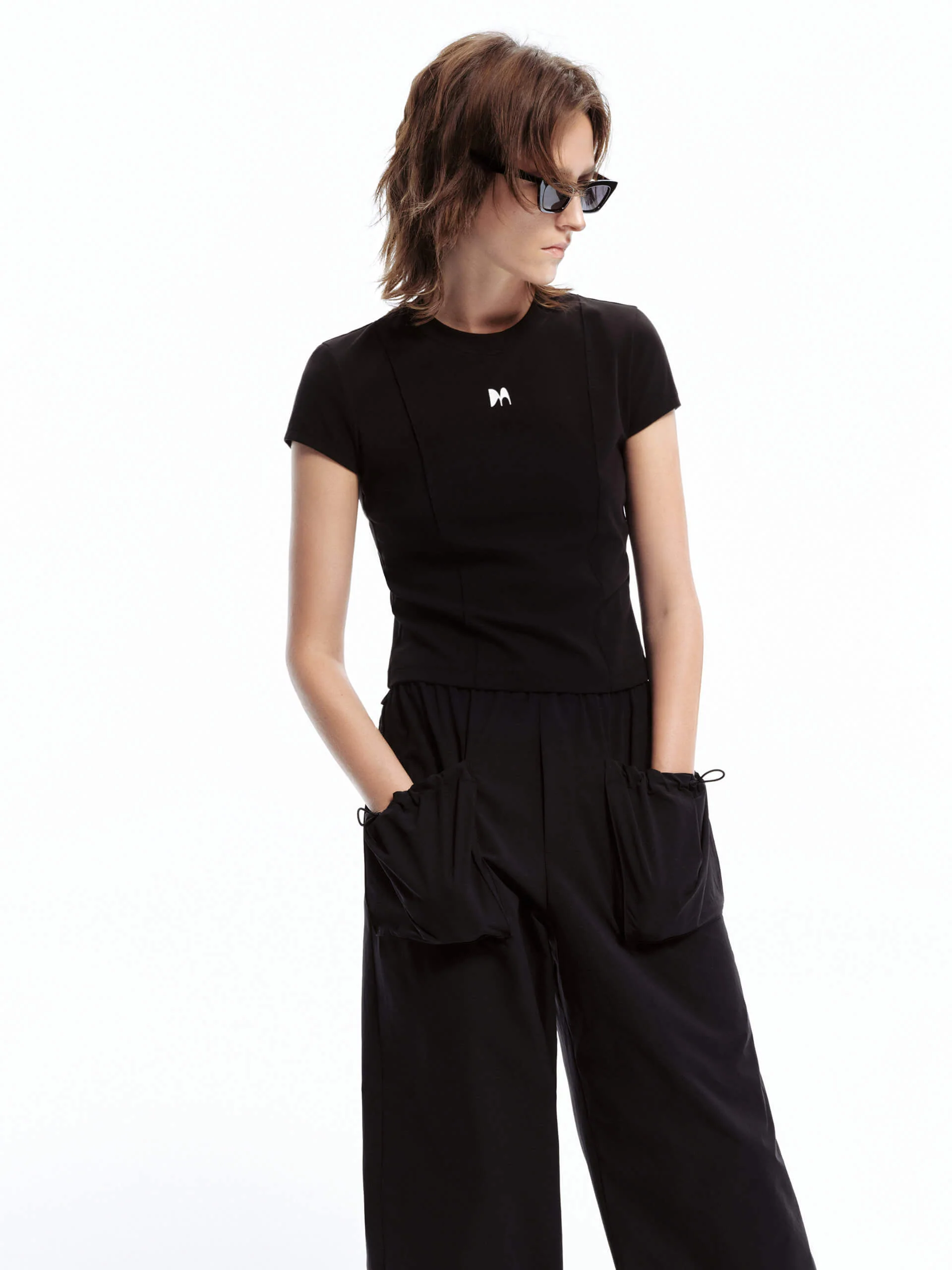 Seams Detail Cropped T-shirt - Image 18