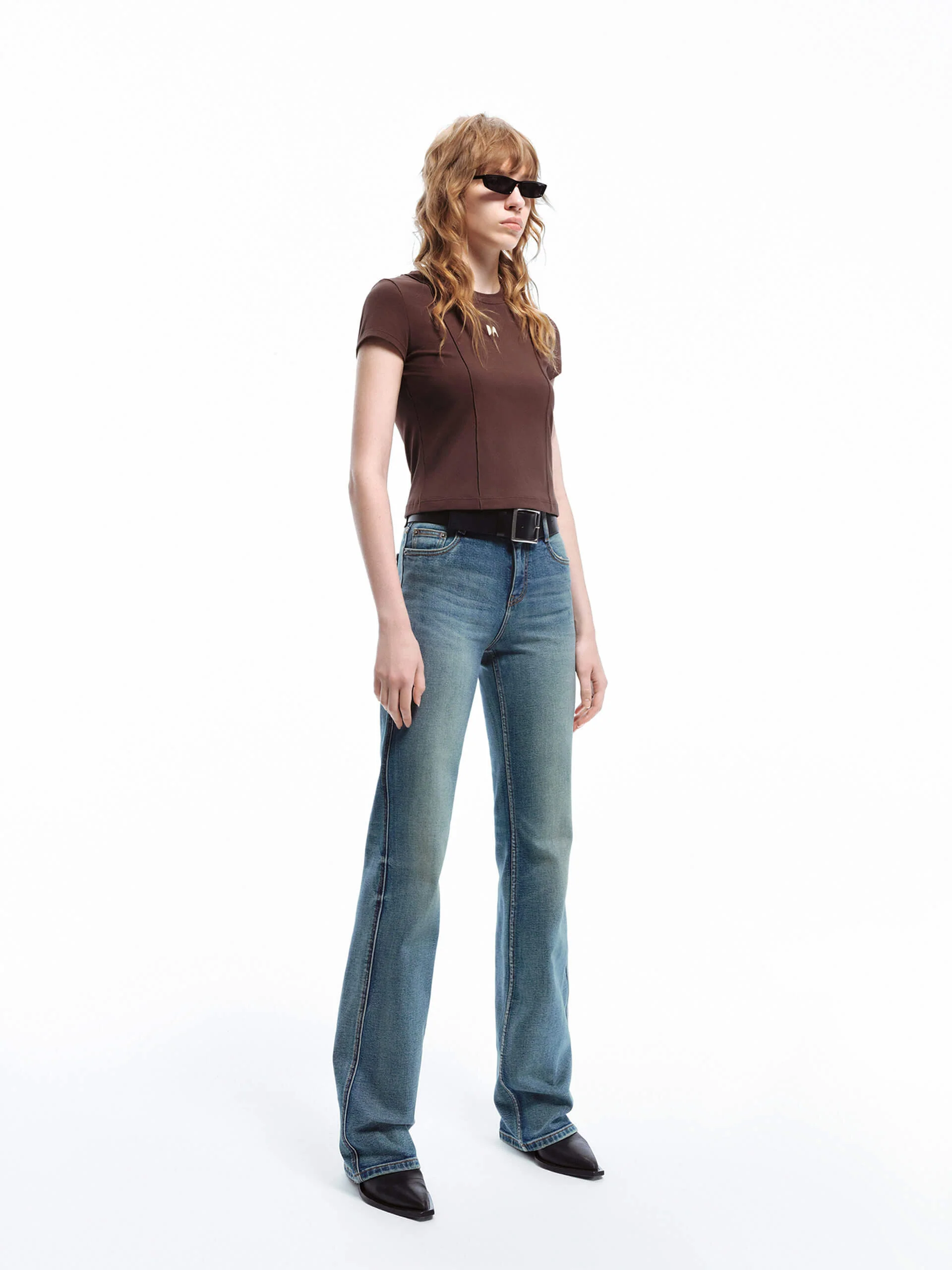 Seams Detail Cropped T-shirt - Image 7