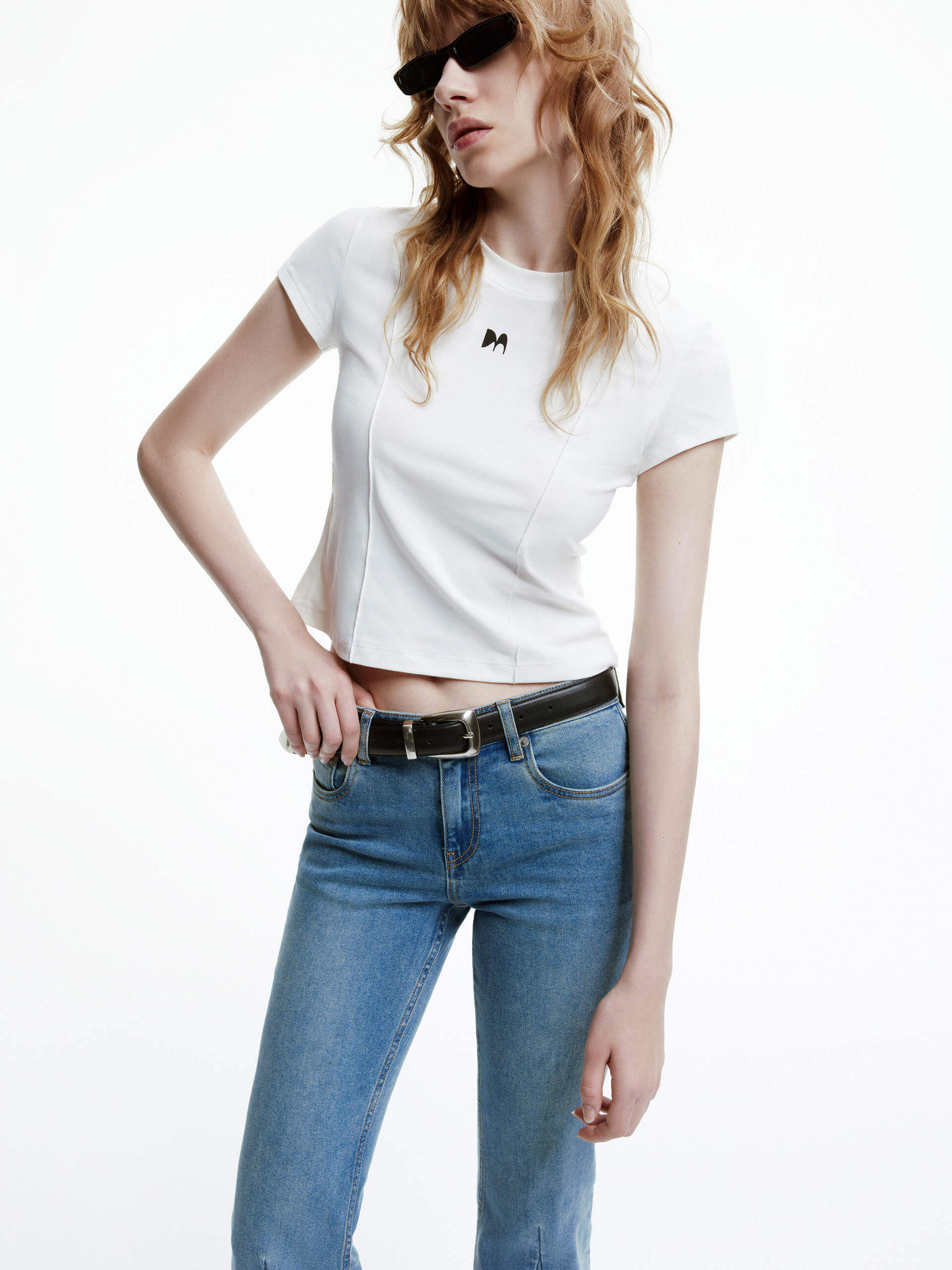 Seams Detail Cropped T-shirt - Image 9