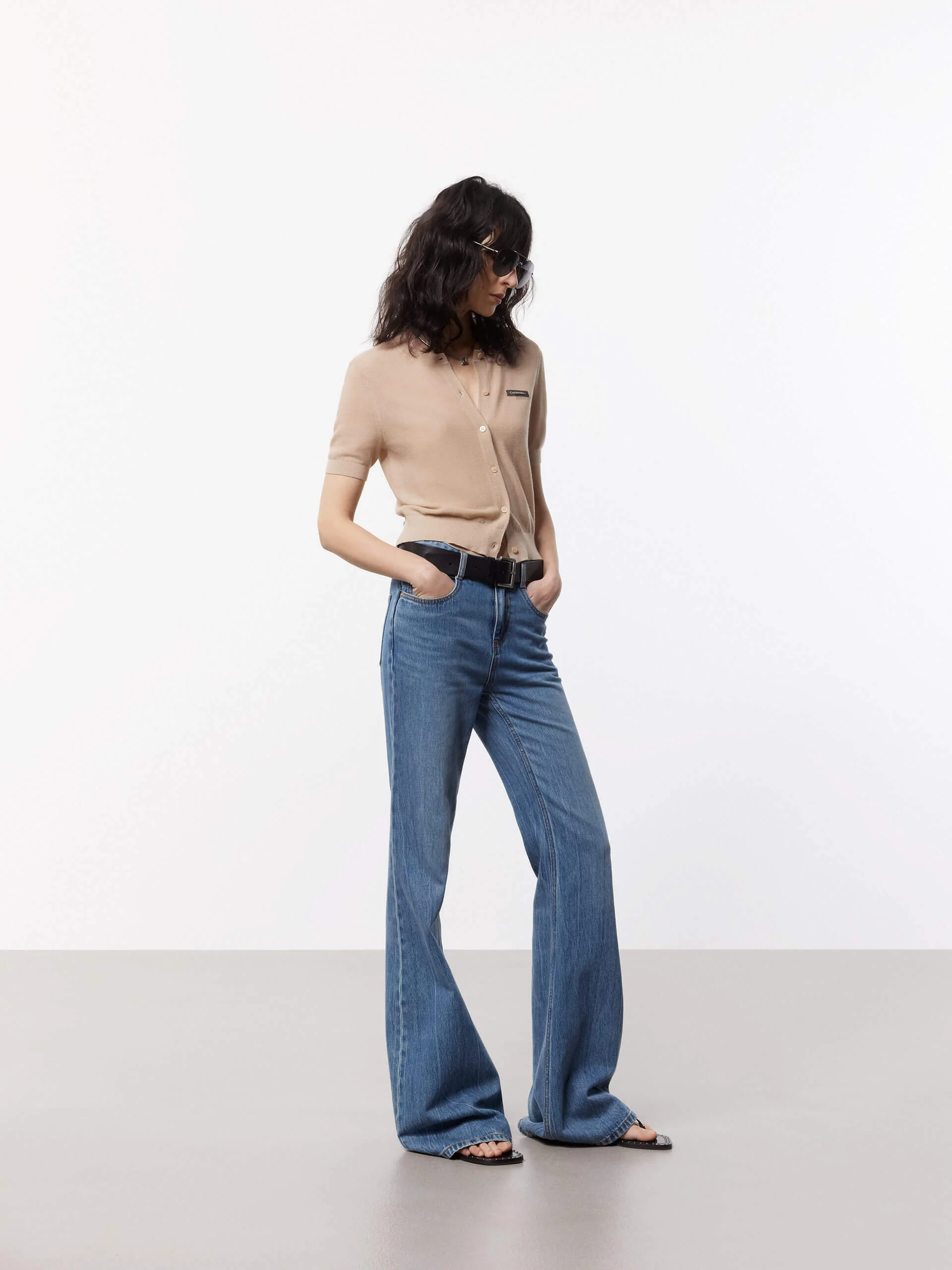 Short Sleeve Knit Cardigan - Image 15