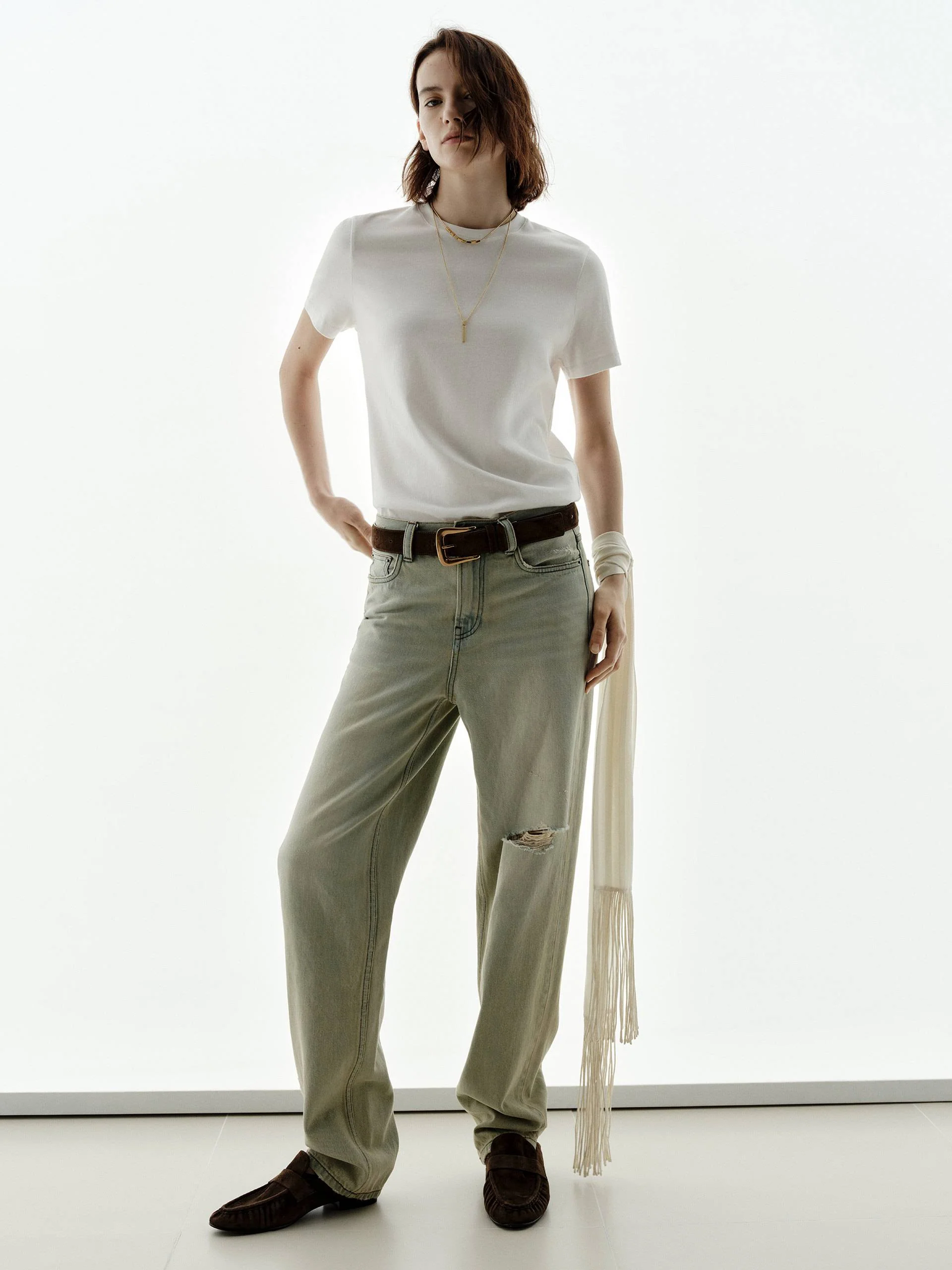 Short Sleeves White T-shirt - Image 2
