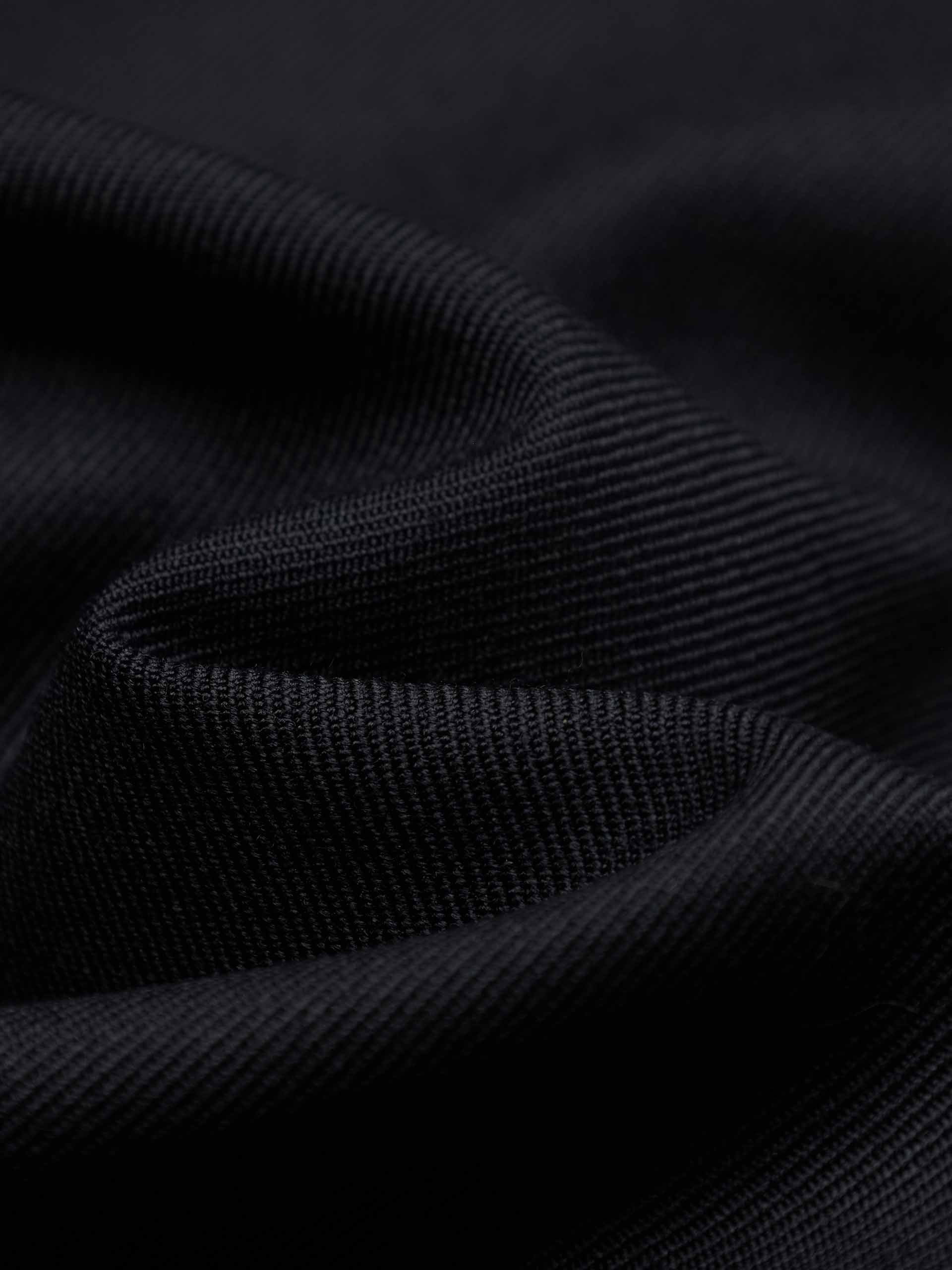 Side Pocket Pleated Shorts - Image 4