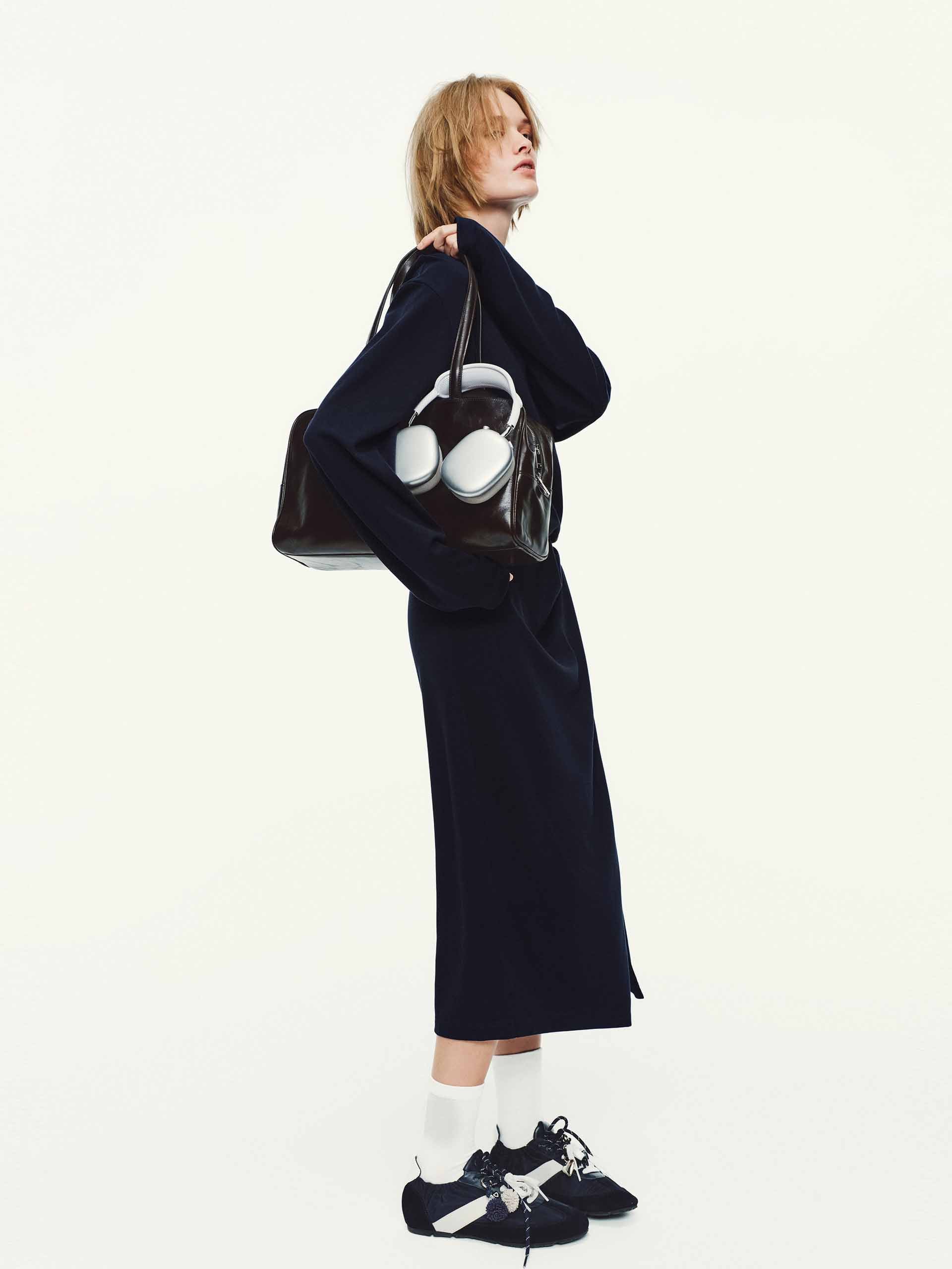 Side Slit Pleated Dress - Image 2