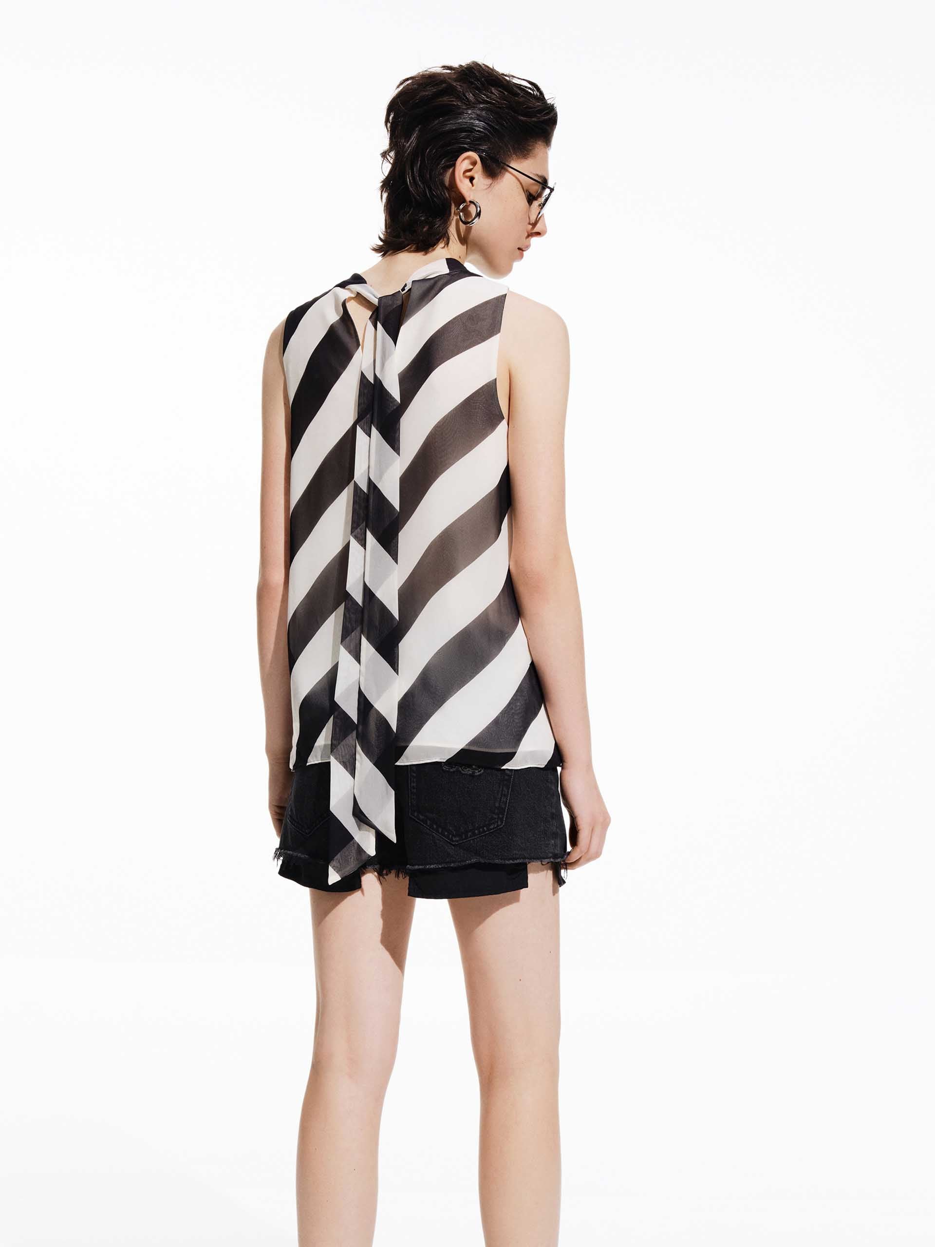 Silk Blend Sleeveless Top - Image 3