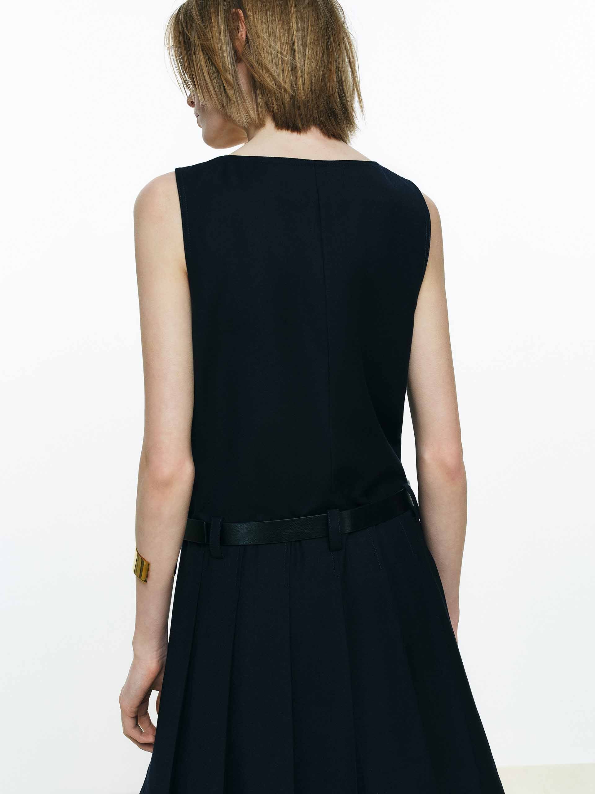 Sleeveless Mini Pleated Dress - Image 8