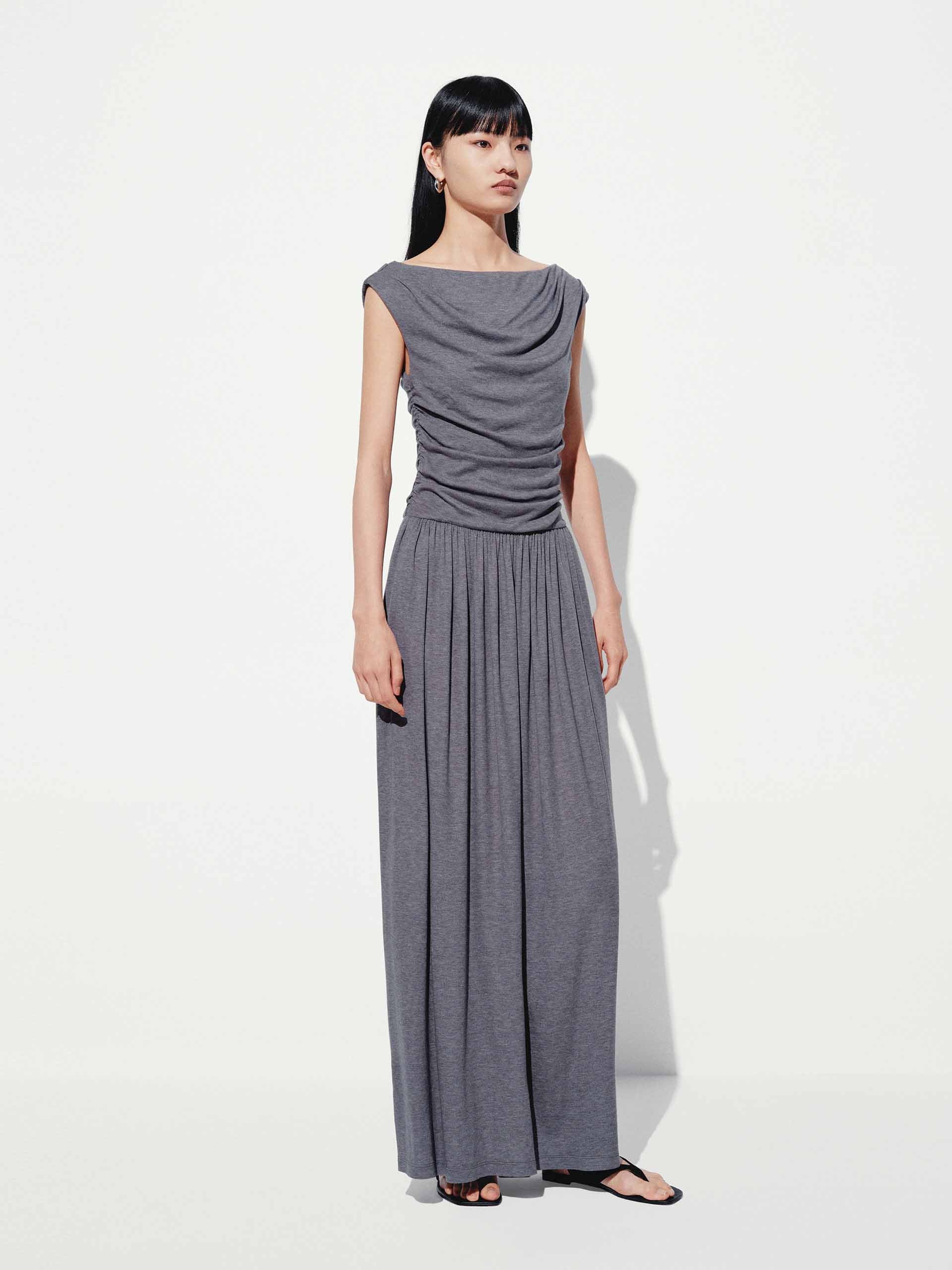 Sleeveless Off-shoulder Dress - Image 2