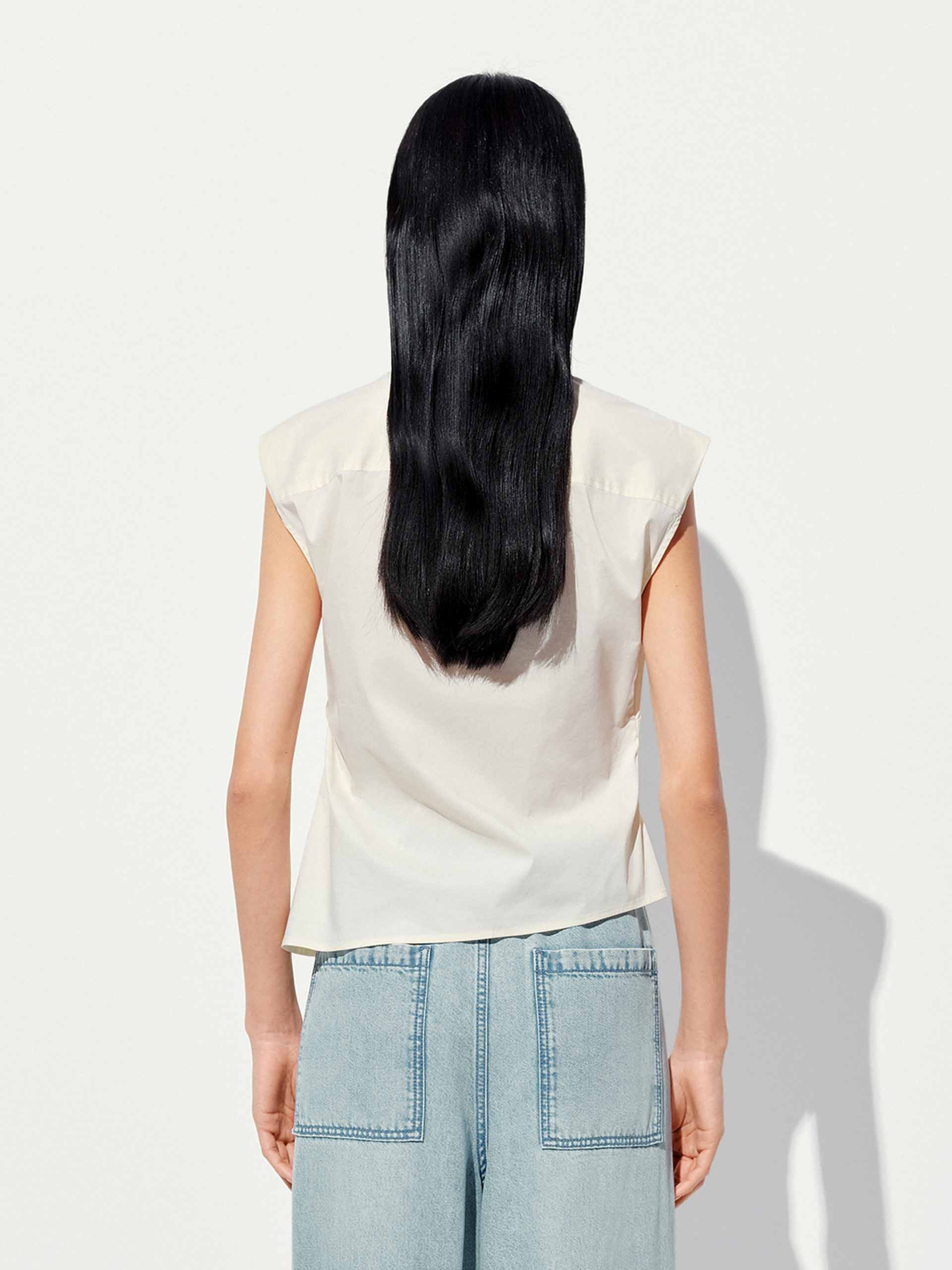 Sleeveless Slanted Placket Blouse - Image 13