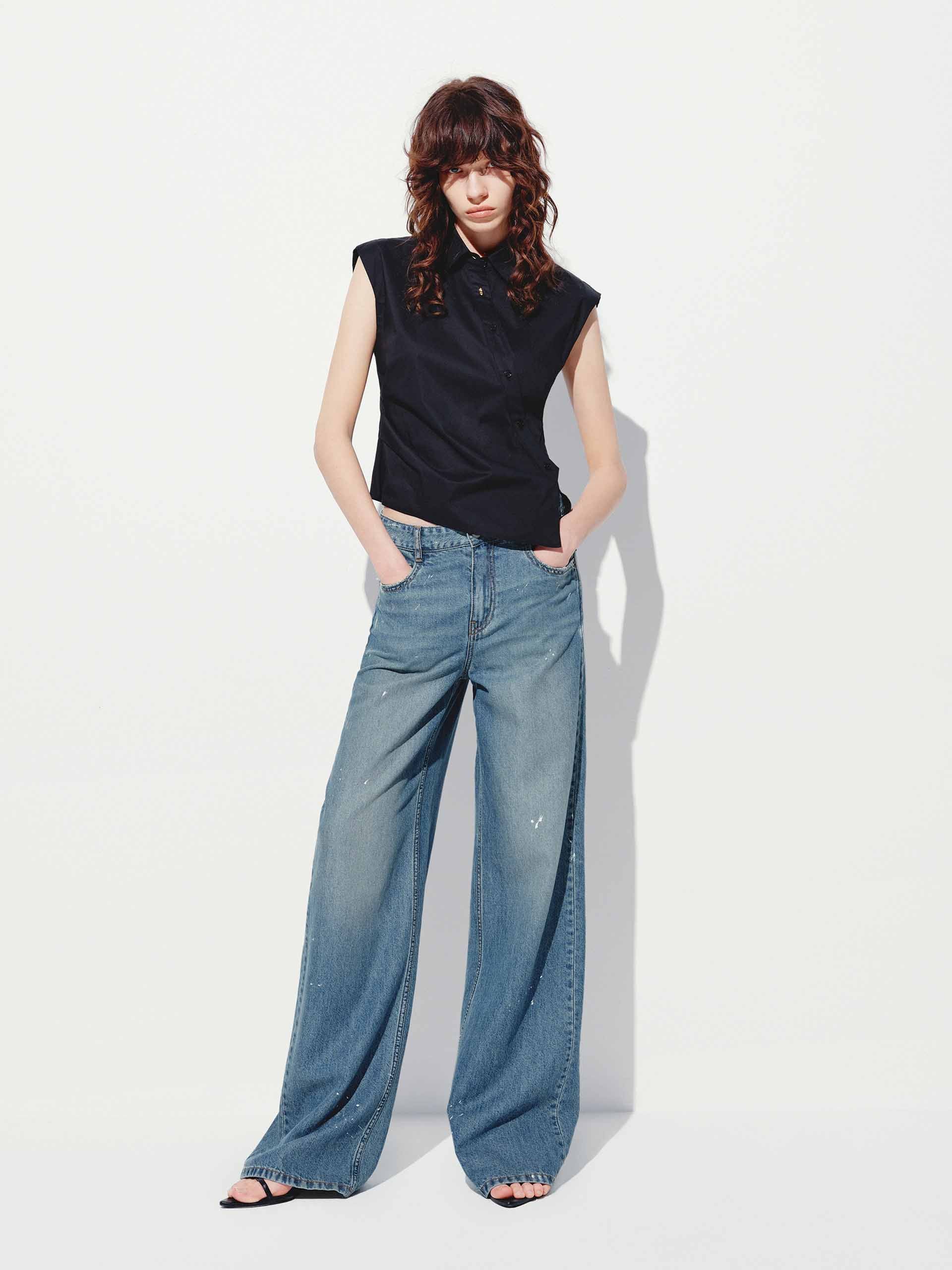 Sleeveless Slanted Placket Blouse - Image 2
