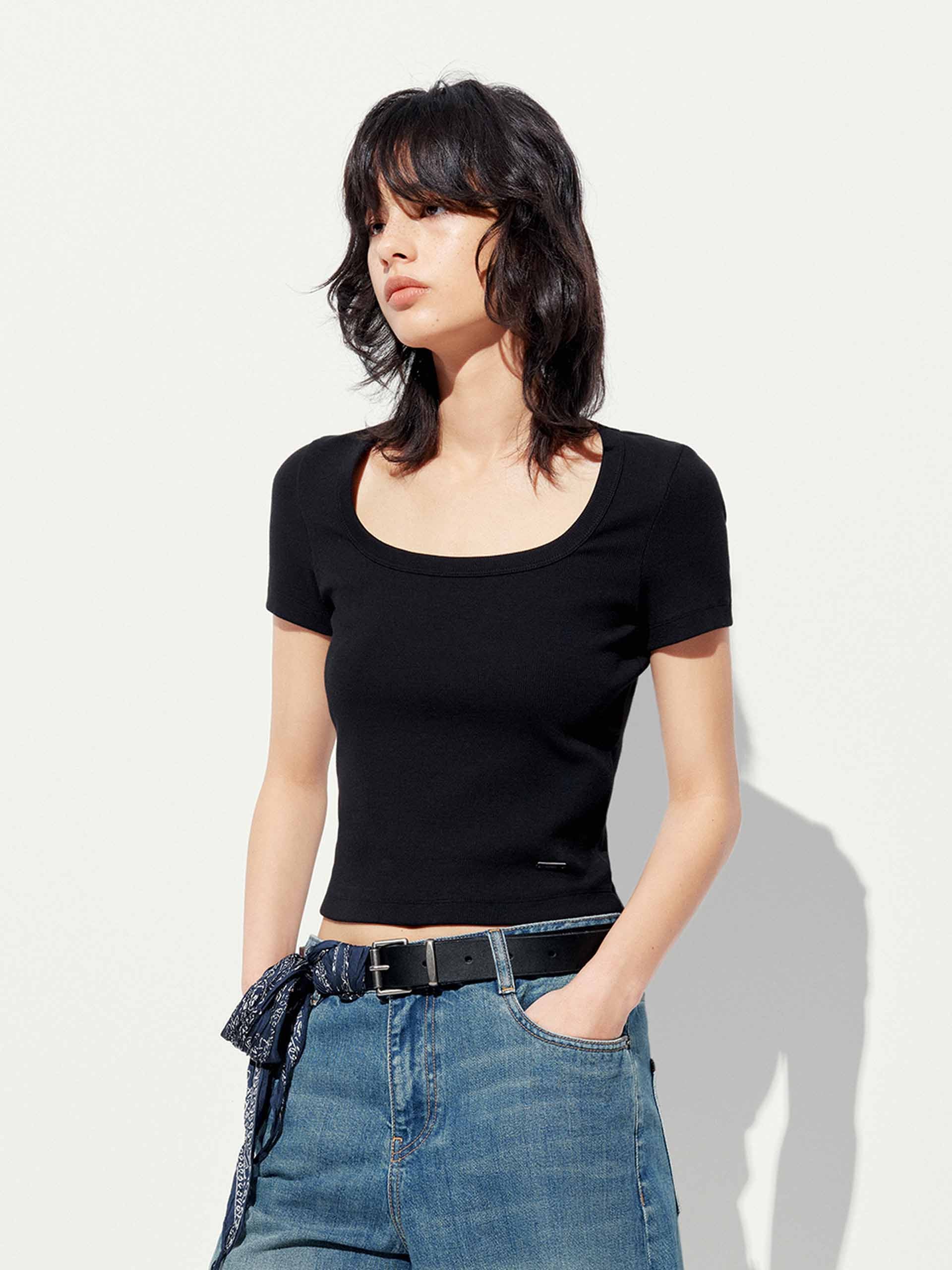 Slim Fit Square Collar T-shirt - Image 10
